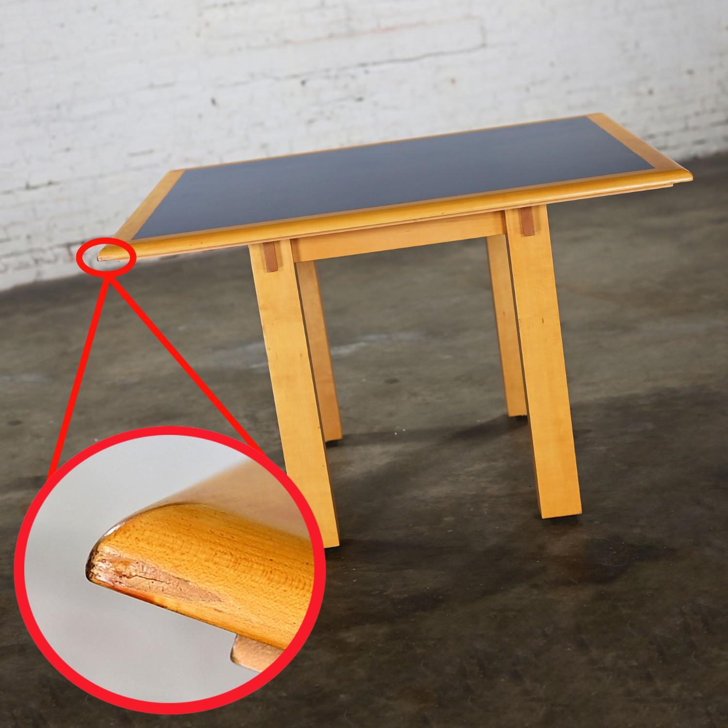 Table de salle à manger vintage de Michael Graves pour Craftwood a Div. of Sonnenberg Ind en vente 7