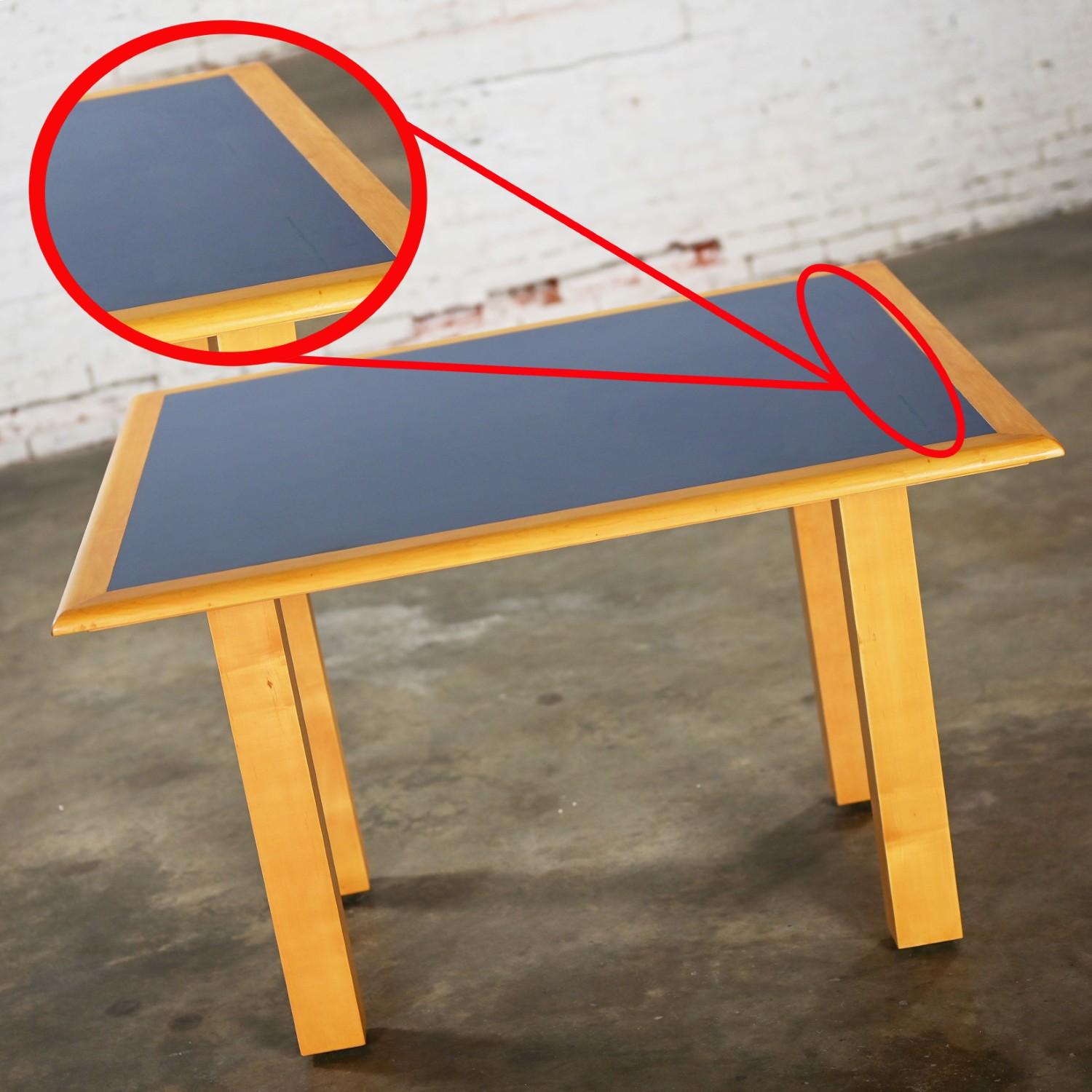 Table de salle à manger vintage de Michael Graves pour Craftwood a Div. of Sonnenberg Ind en vente 8