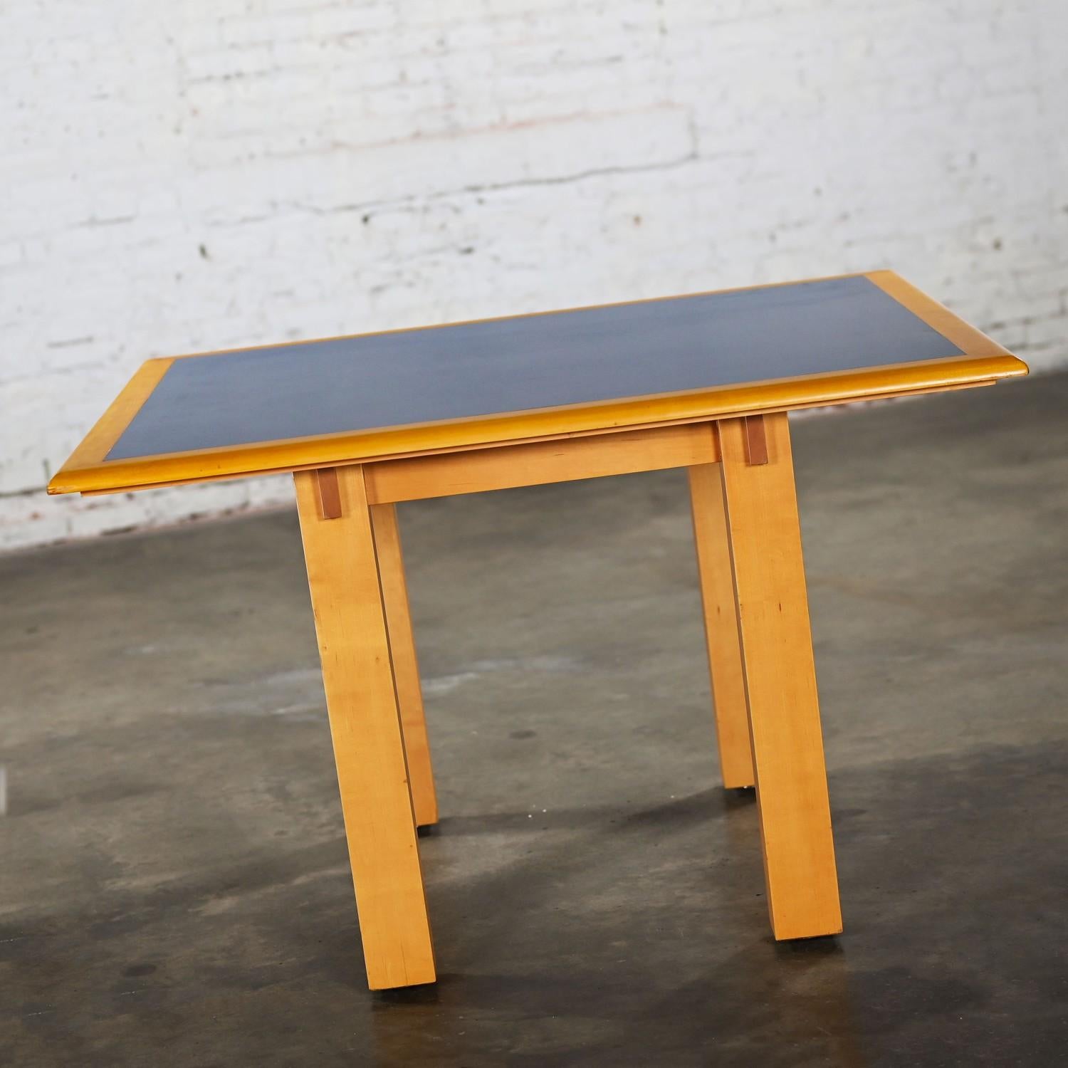Table de salle à manger vintage de Michael Graves pour Craftwood a Div. of Sonnenberg Ind Bon état - En vente à Topeka, KS