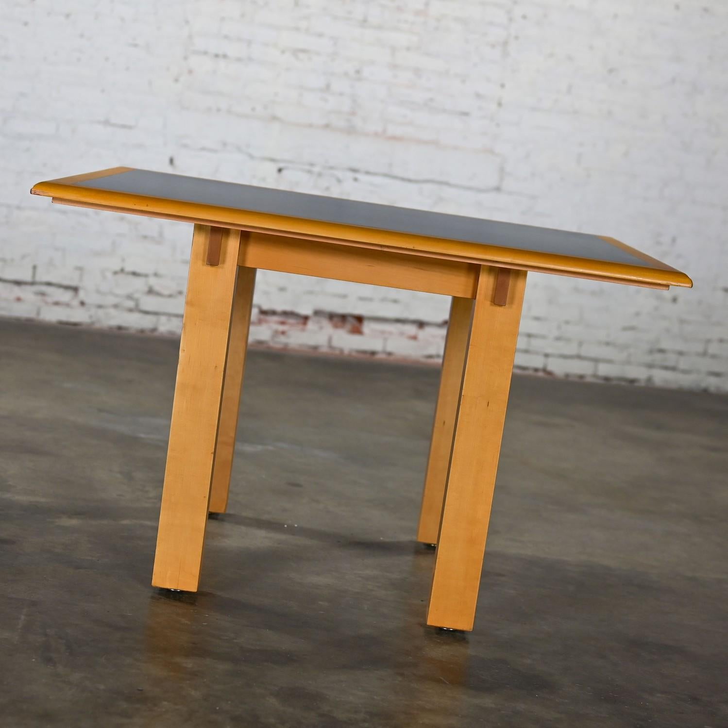 Table de salle à manger vintage de Michael Graves pour Craftwood a Div. of Sonnenberg Ind en vente 1
