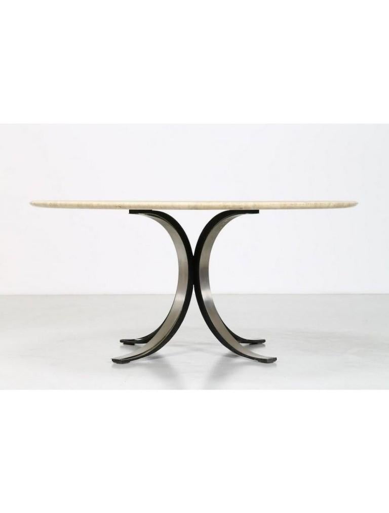 This Vintage Dining Table is a piece of original design furniture created by Osvaldo Borsani (1911-1985) & Eugenio Gerli (1923), realized in Italy, 1960s.

Good conditions.

The model is T69B, with Tecnowith brand.

Publications:
Bosoni G.,