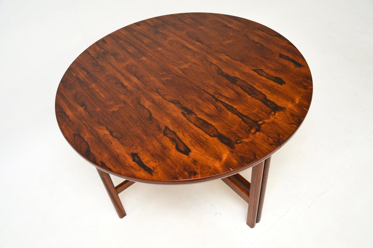 Britannique Table de salle à manger vintage de Robert Heritage pour Archie Shine en vente