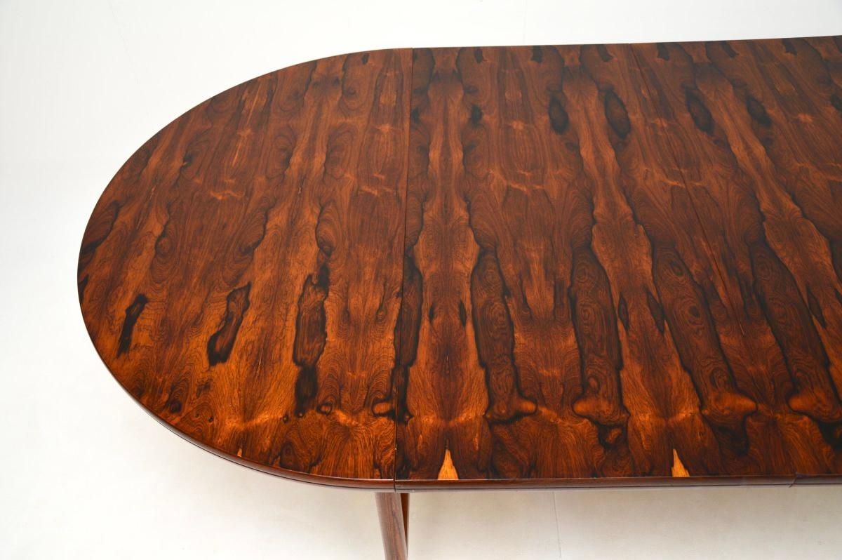 Table de salle à manger vintage de Robert Heritage pour Archie Shine Bon état - En vente à London, GB
