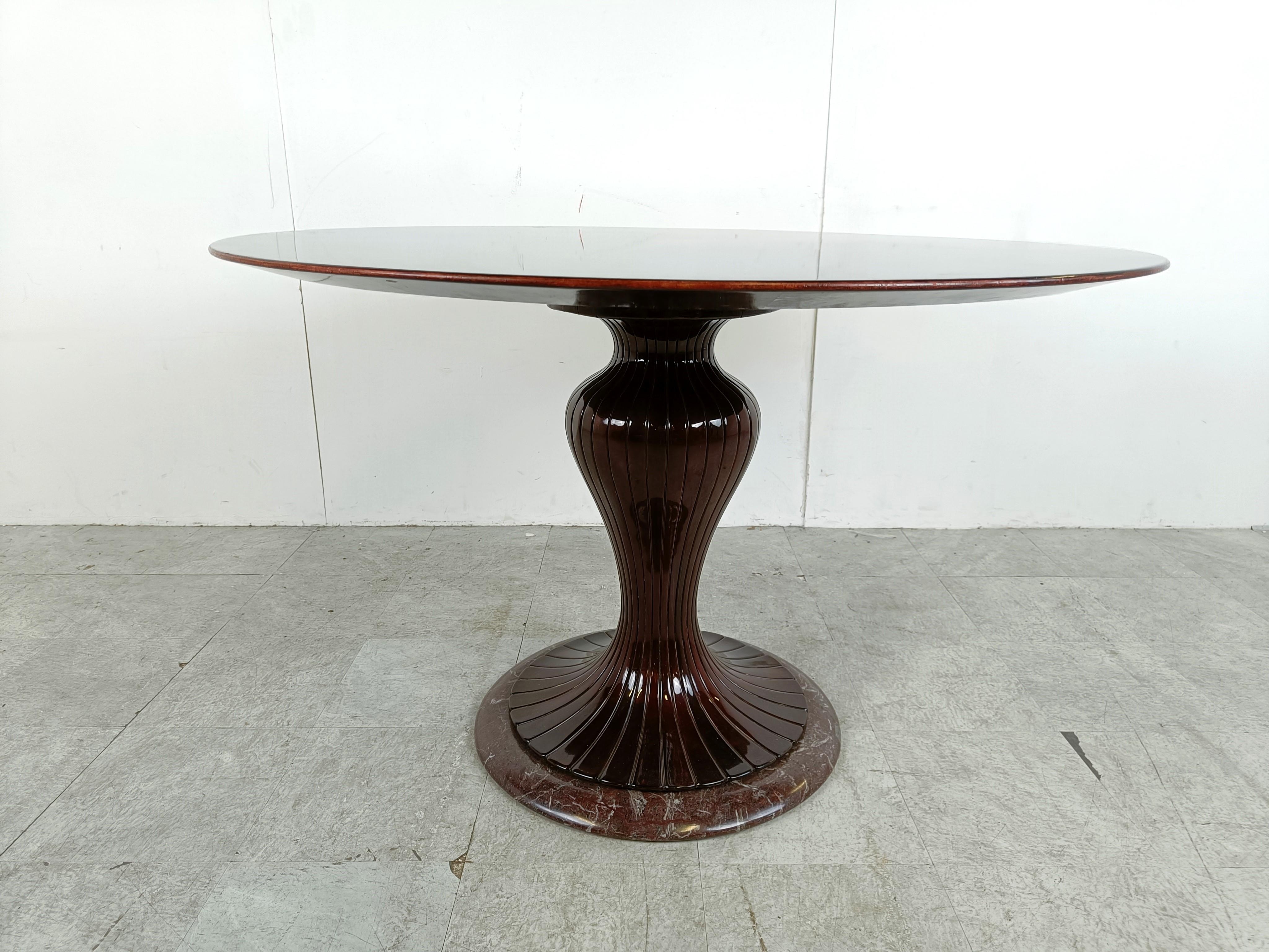 Vintage dining table by Vittorio Dassi, 1950s In Good Condition In HEVERLEE, BE
