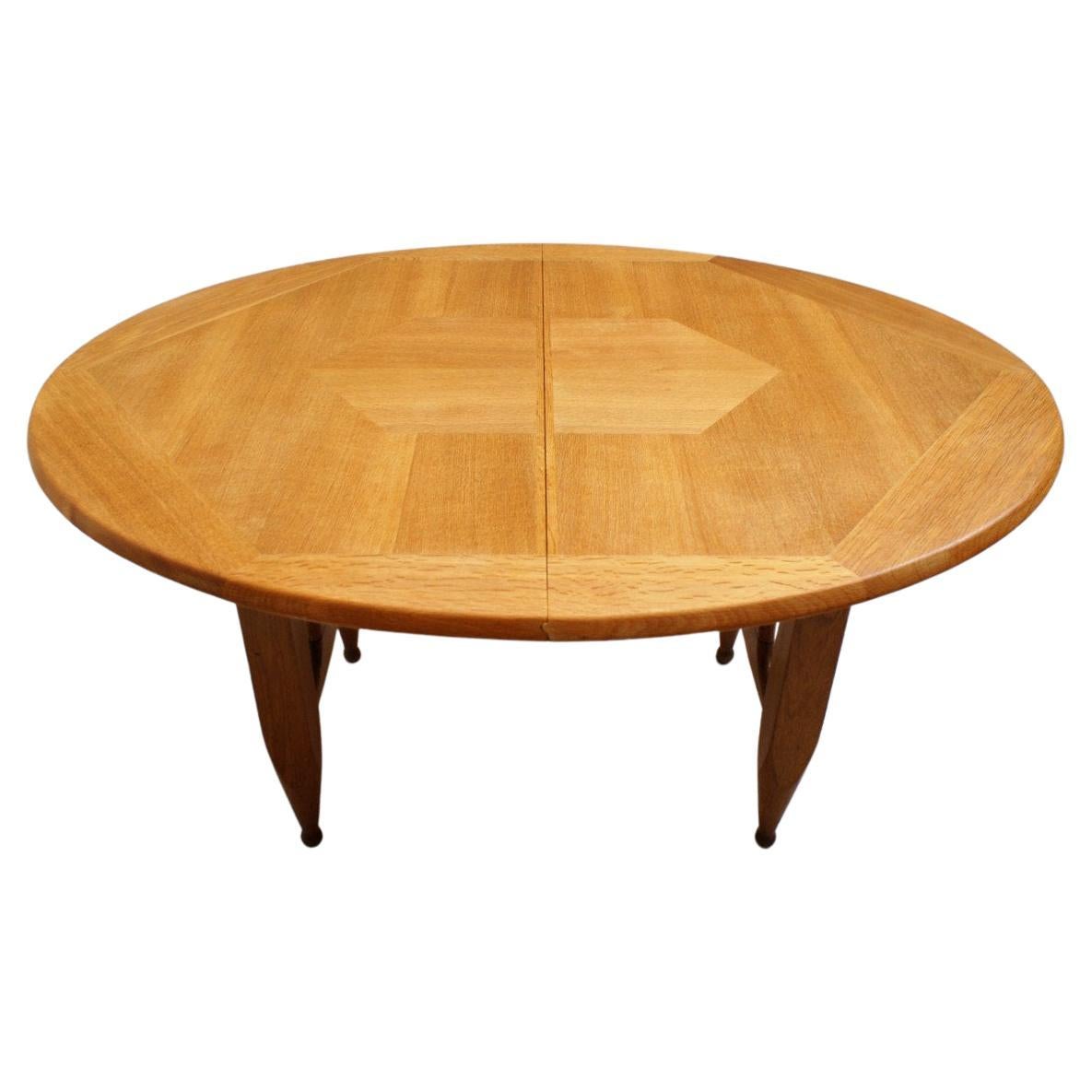 Vintage Dining Table in Light Oak, Guillerme Et Chambron In Good Condition In Brussels , BE