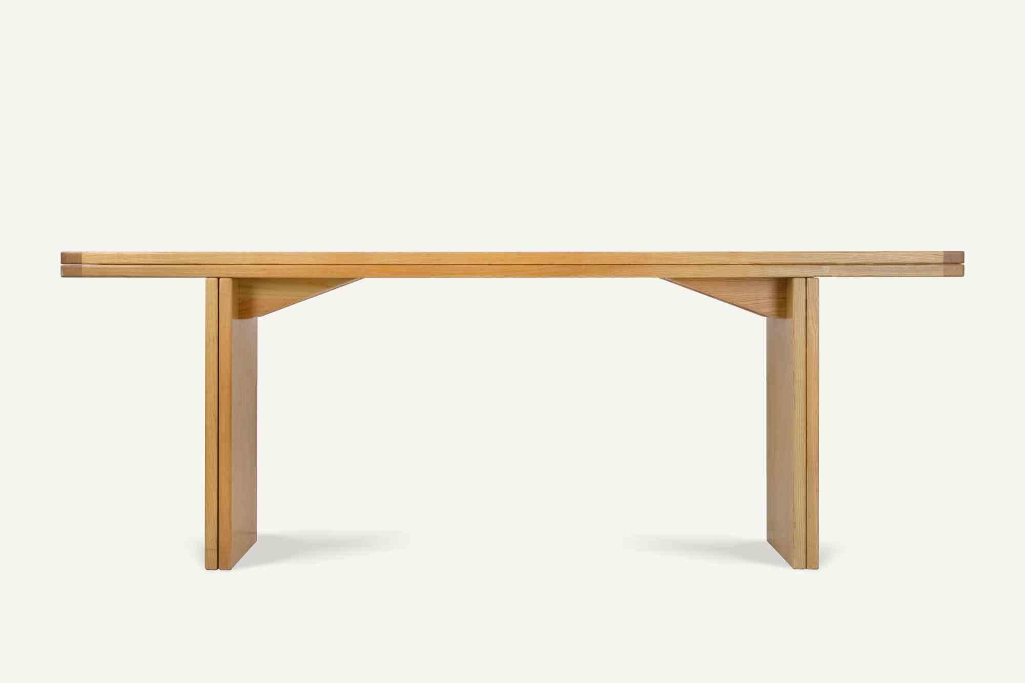 Vintage Esstisch La Barca von Piero De Martini für Cassina, 1975.

Naturbelassene Eiche, Fold over top, Erweiterung.

71h x 225w x 74d. 

Sehr gute Lebensmittelbedingungen
