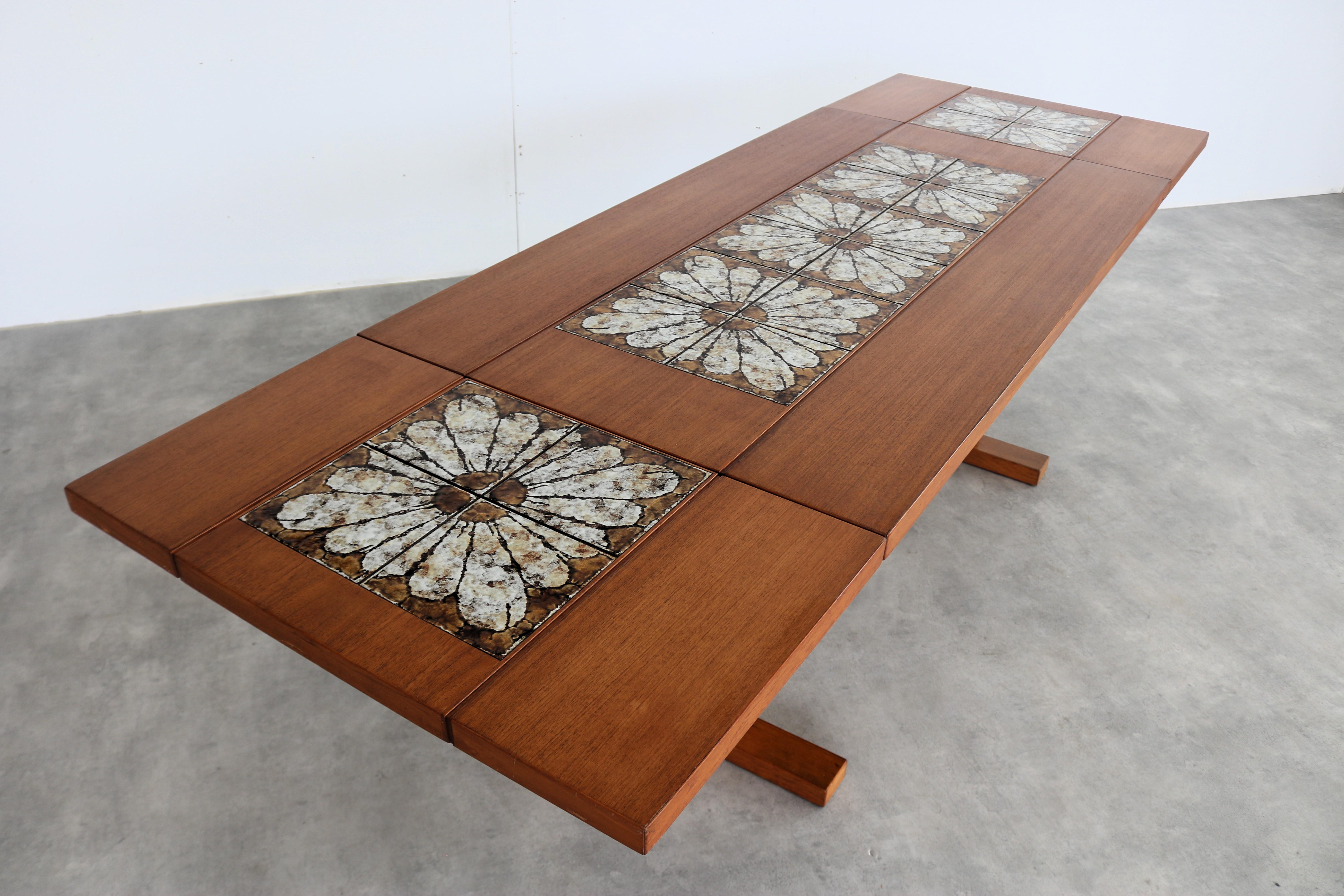 Vintage dining table  table  1960s  extendable For Sale 4