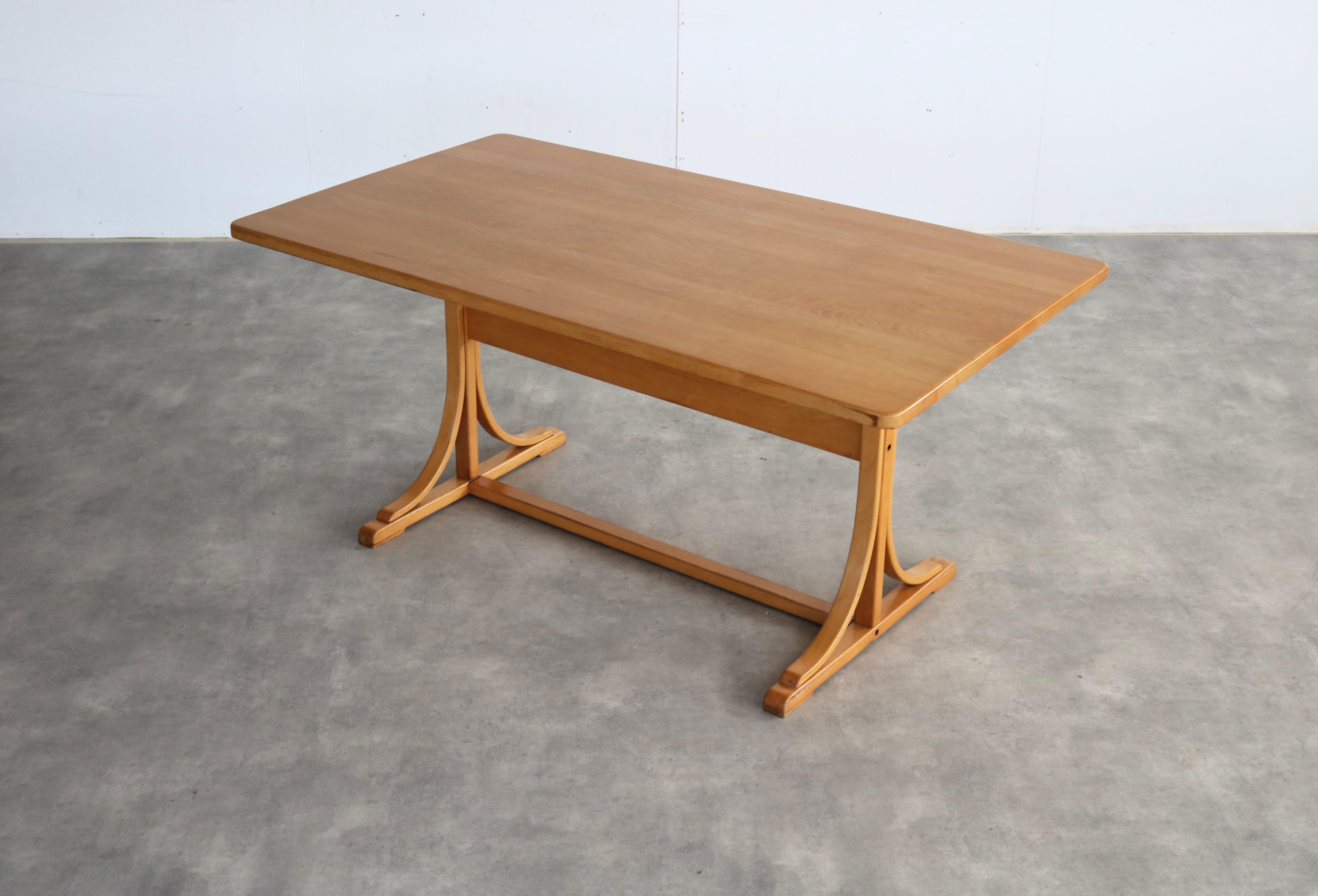 Vintage dining table  table  1960s  Thonet style For Sale 3