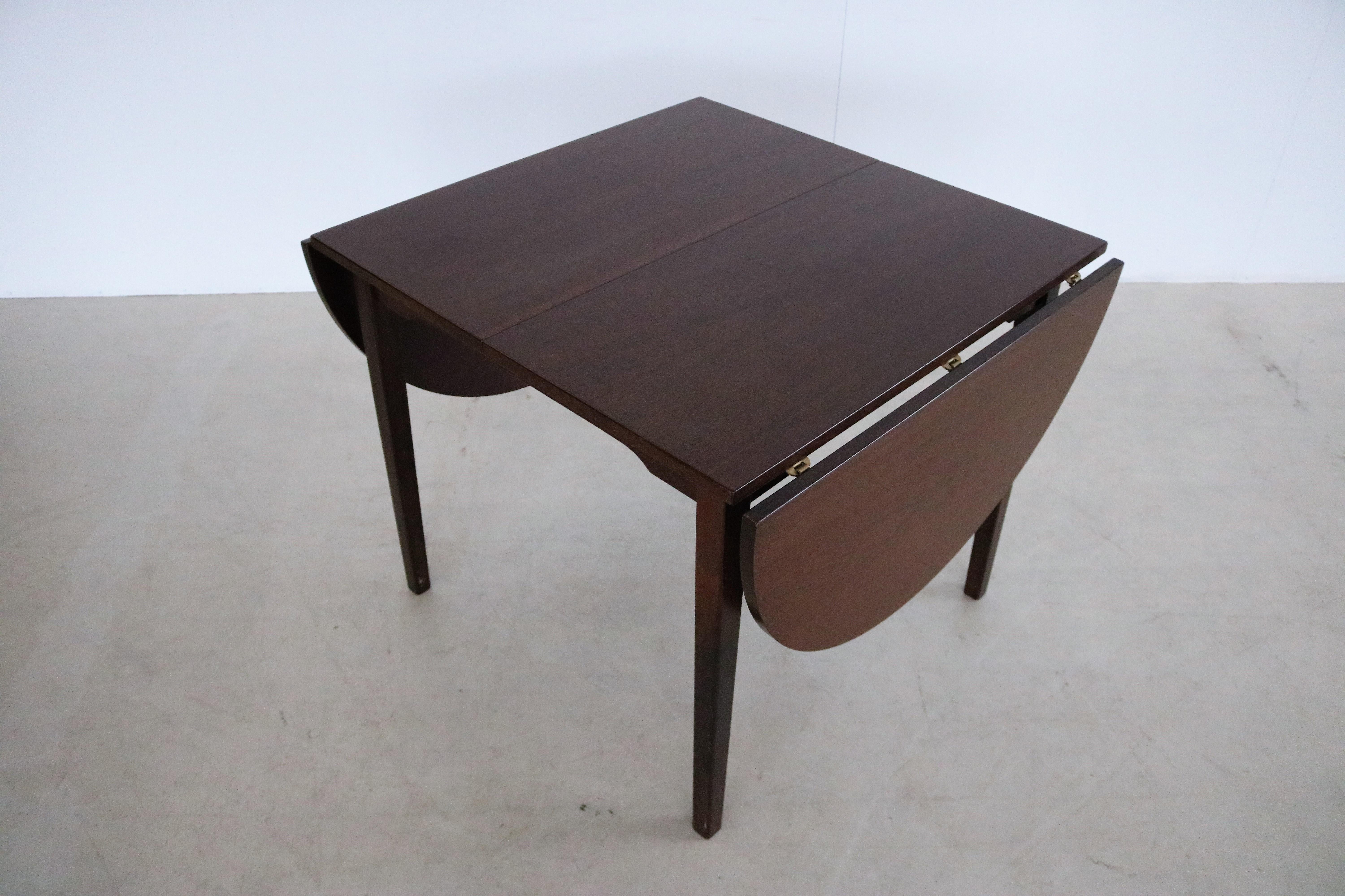 Mid-20th Century vintage dining table  table  extendable  60s  Danish  (5) For Sale