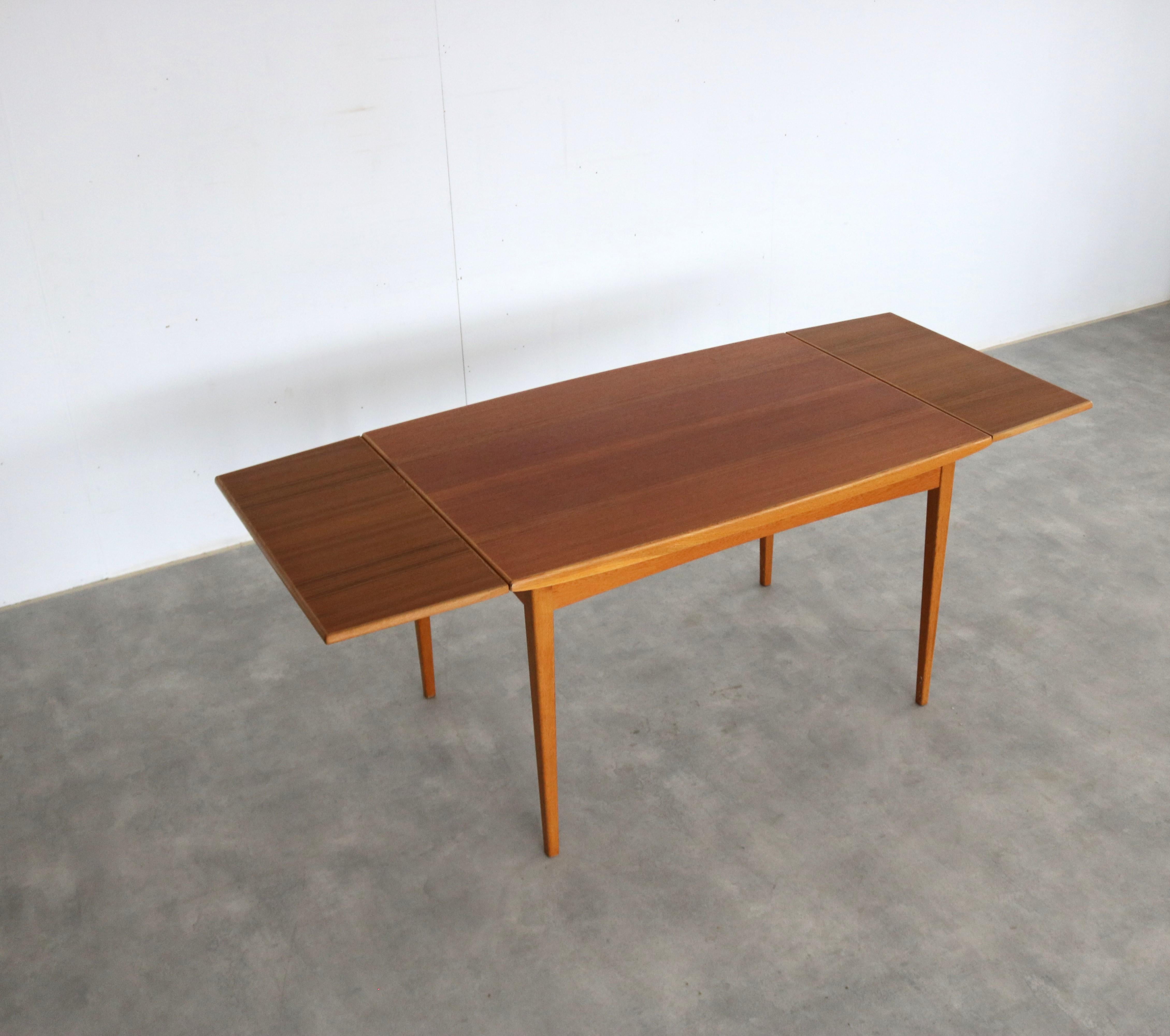 table à manger vintage  tableau  extensible  60s  Suédois en vente 9