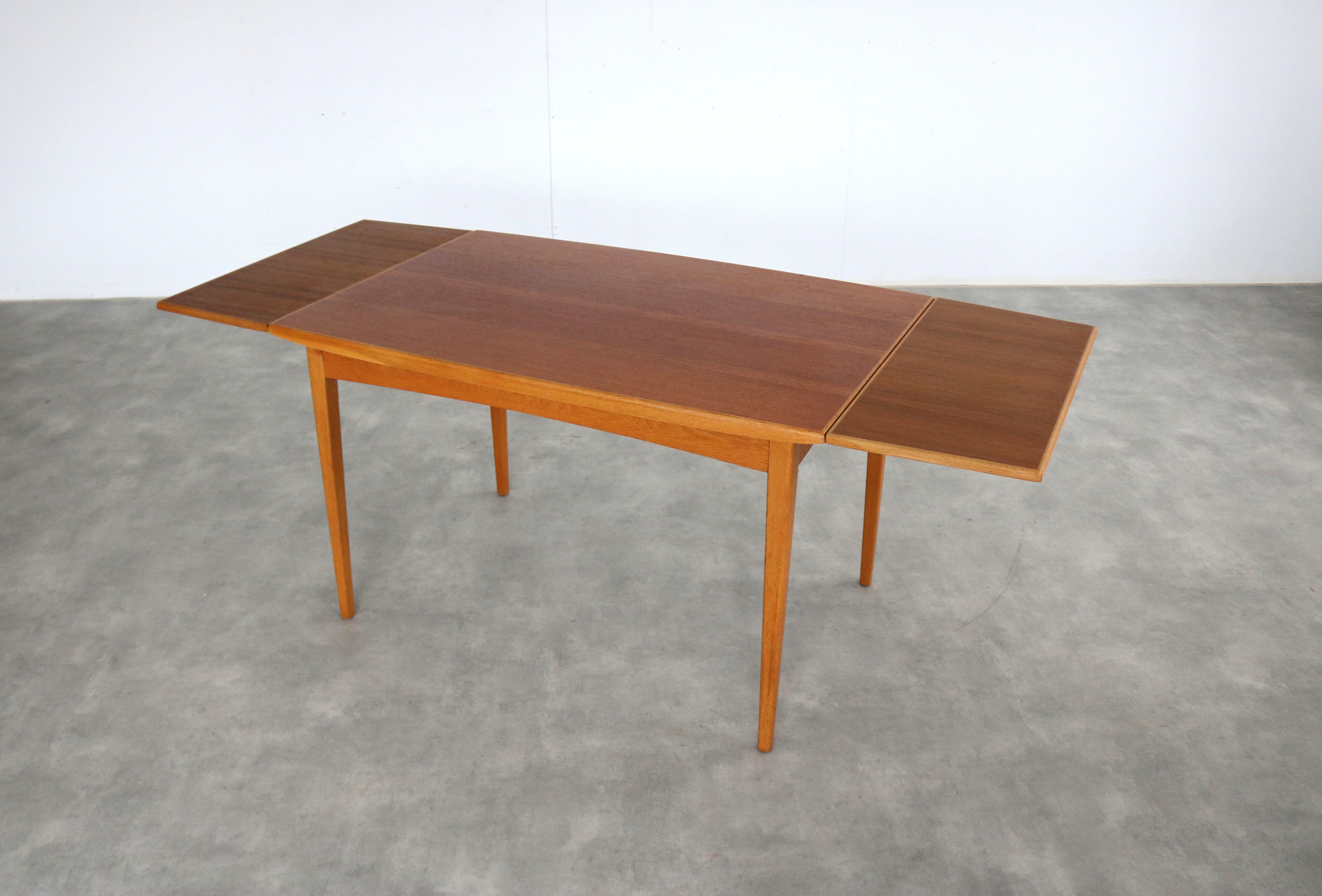 table à manger vintage  tableau  extensible  60s  Suédois en vente 3