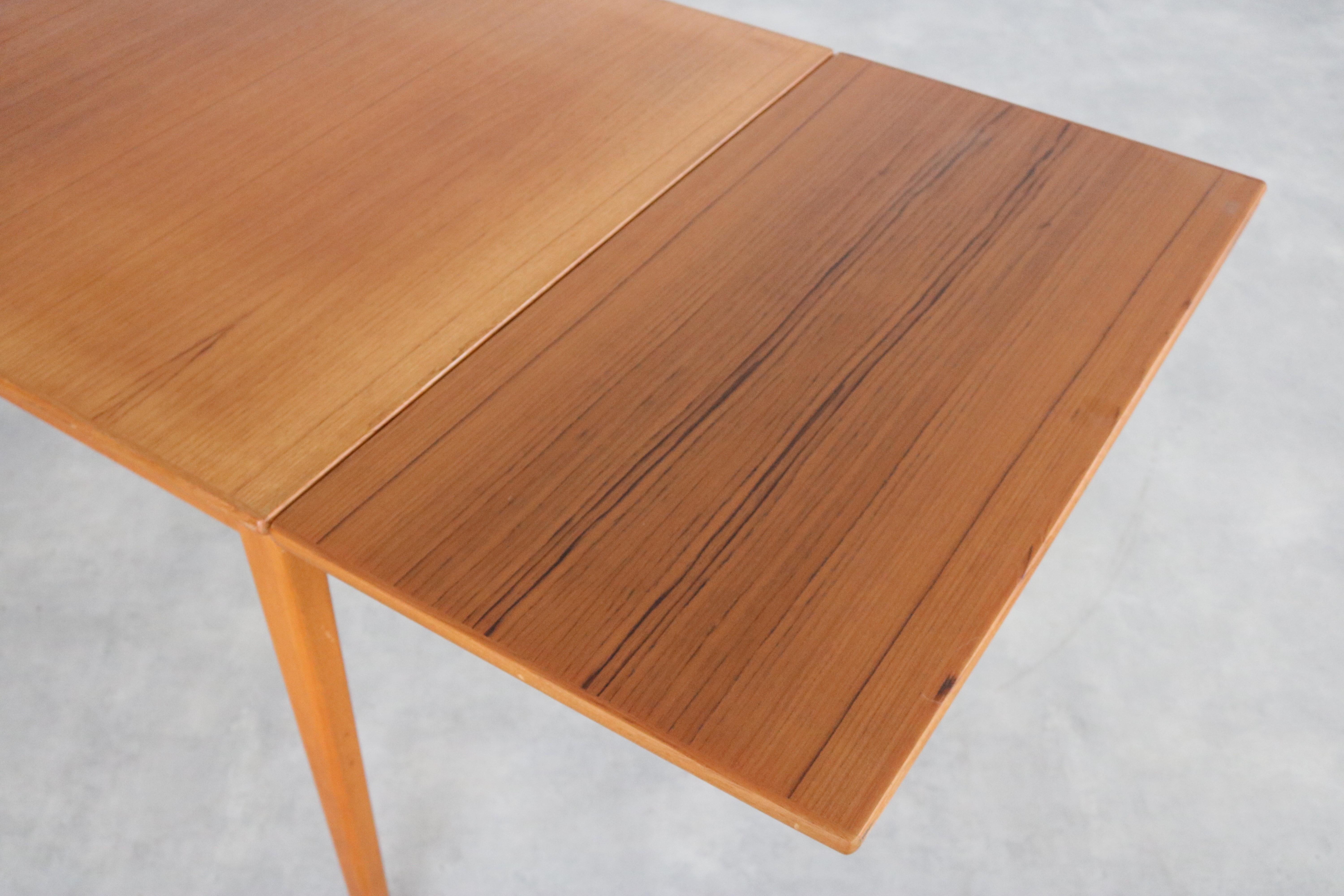 table à manger vintage  tableau  extensible  60s  Suédois en vente 4