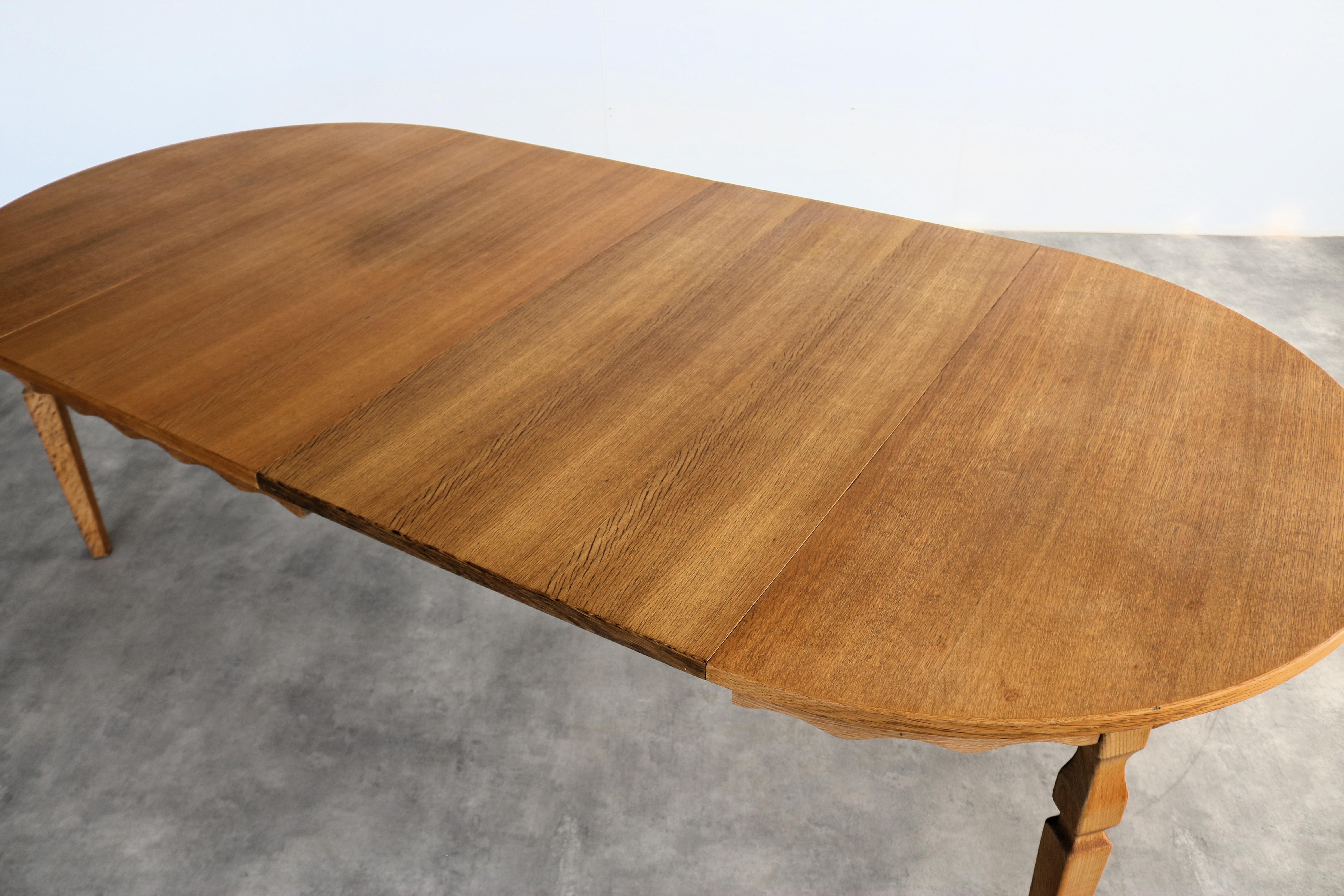 vintage dining table  table  extendable  brutalist  Kjaernulf For Sale 6