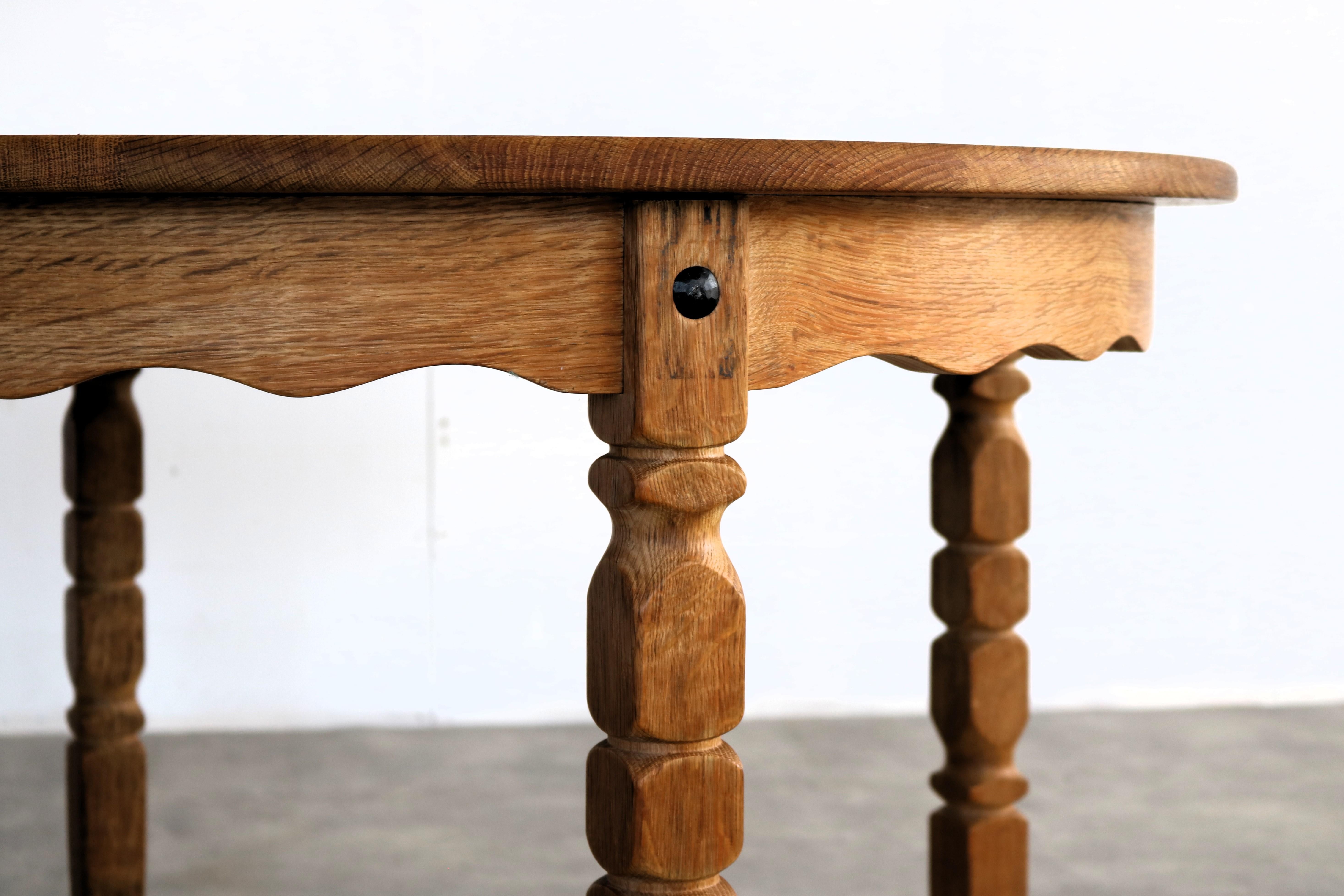 Mid-20th Century vintage dining table  table  extendable  brutalist  Kjaernulf