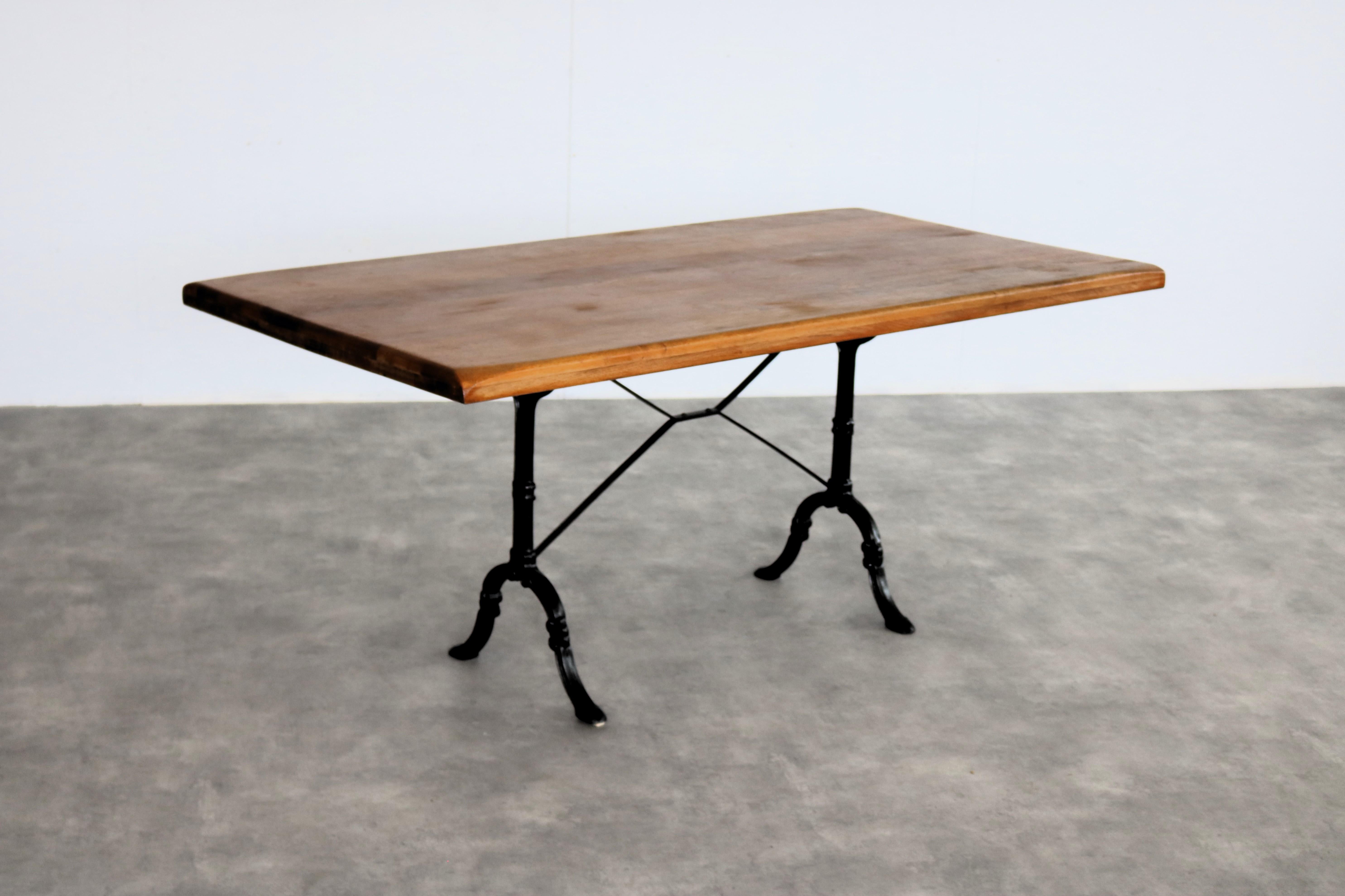 table à manger vintage  tableau  chêne  1950s Bon état - En vente à Lemmer, NL