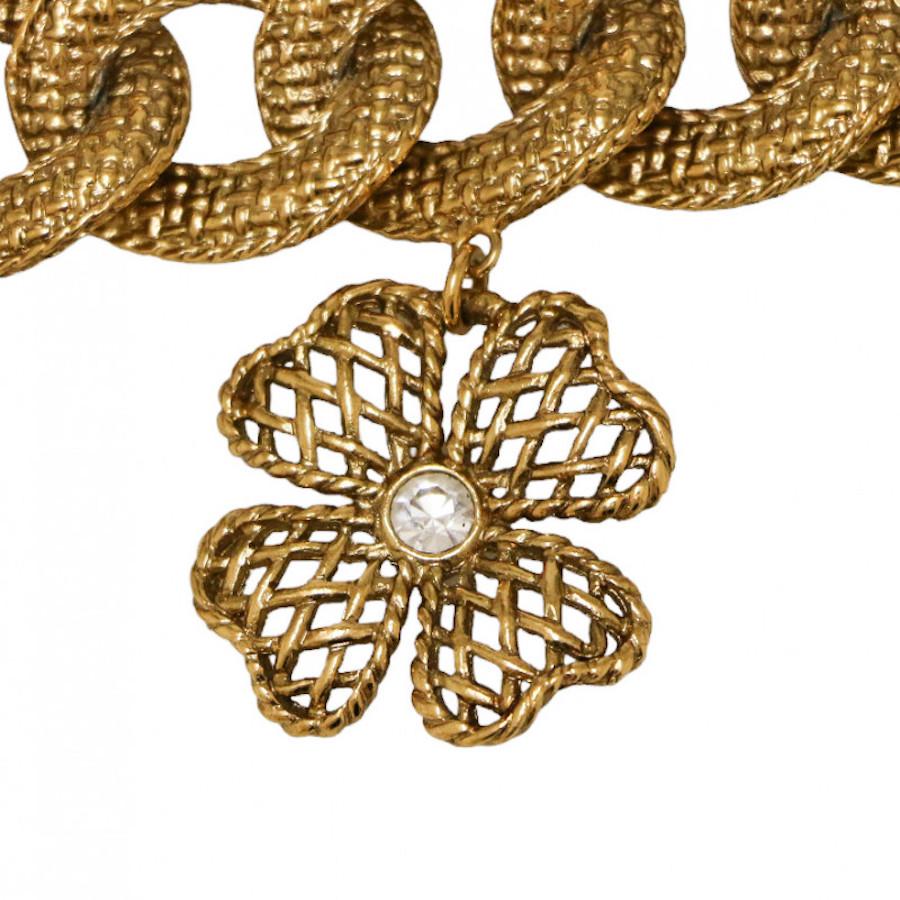 Vintage Dior Belt with Charm's In Excellent Condition For Sale In Paris, FR