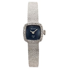 Dior Bulova 23: 14 Karat Weißgold Uhr mit Handaufzug und blauer Diamant-Lünette und Handaufzug