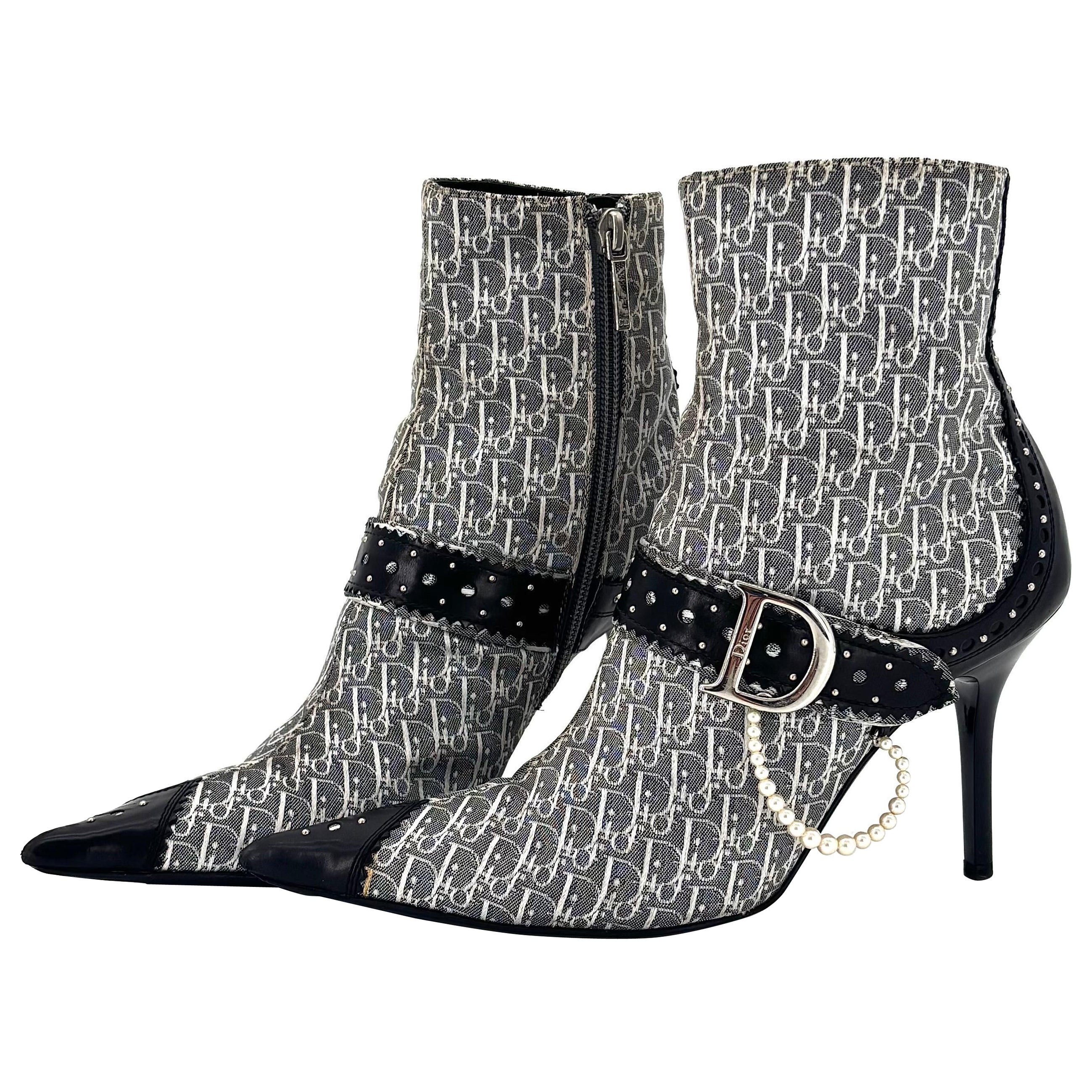 Vintage Dior D Trick Galliano Trotter Print Faux Pearl Pointed Toe Bootie 37