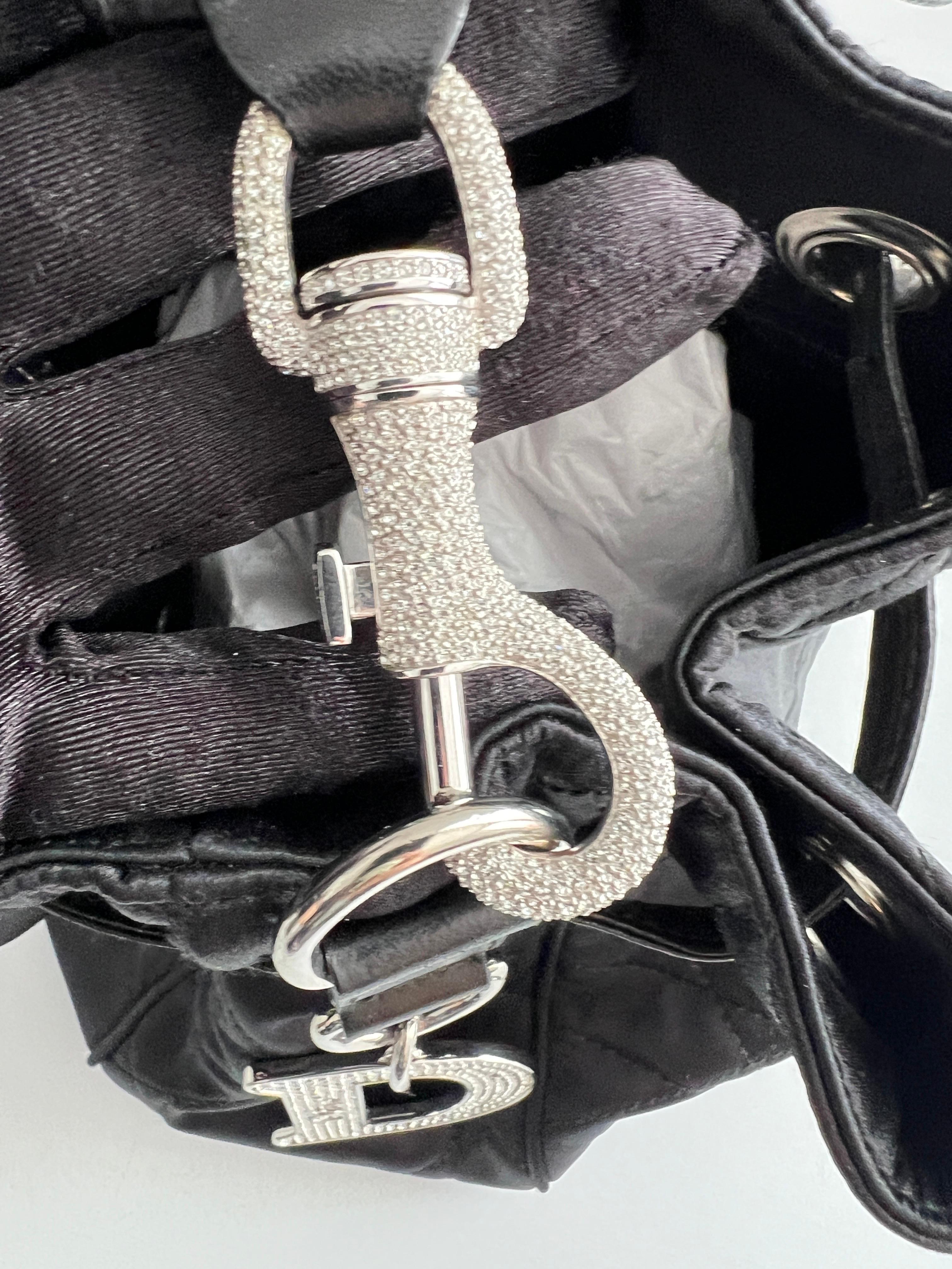 Vintage Dior Drawstring Cannage Satin Small Bucket Bag In Excellent Condition For Sale In Aurora, IL