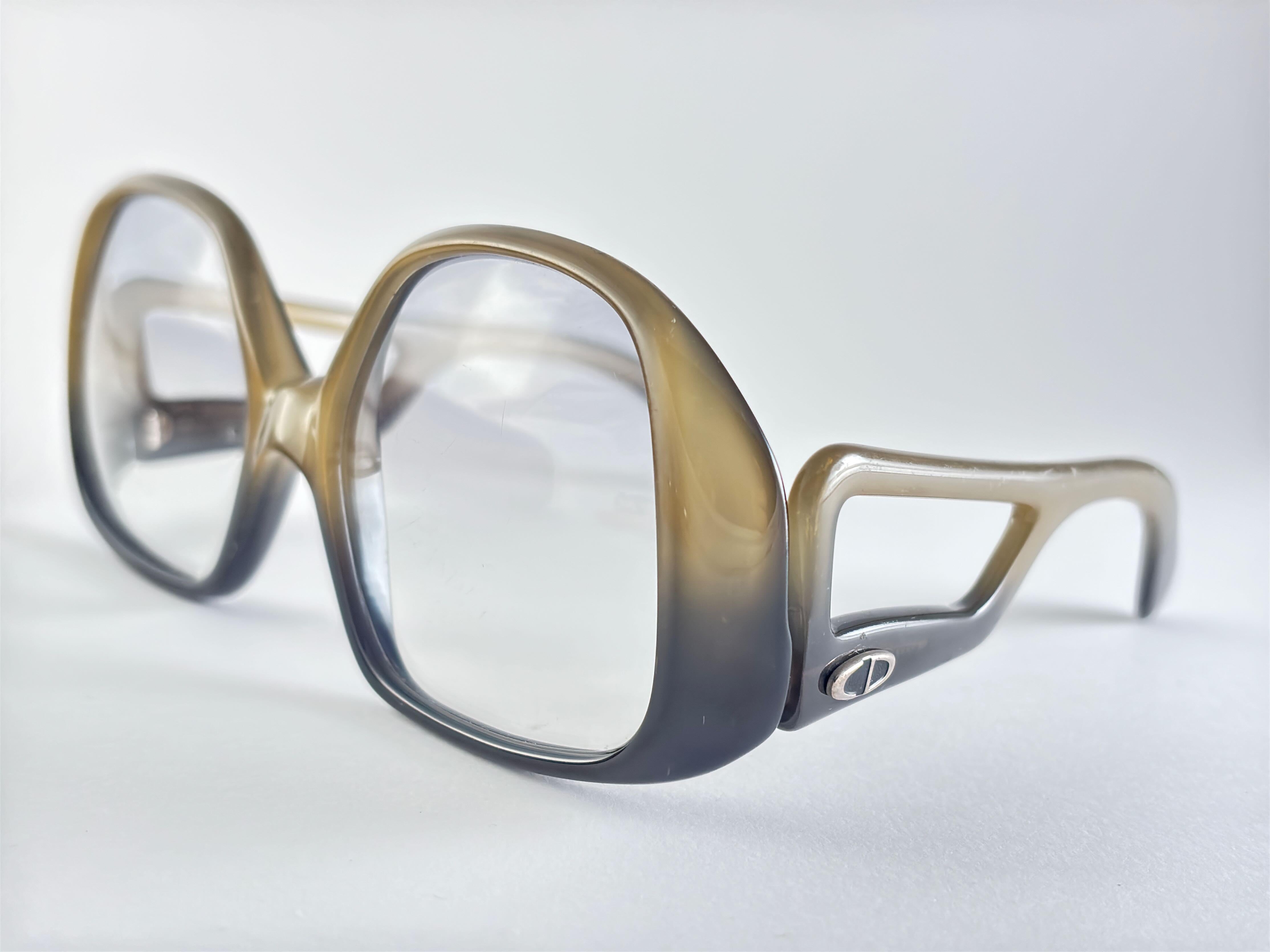 Vintage Dior Optyl-Sonnenbrille mit grünen Ausschnitten, Deutschland 1970er Jahre für Damen oder Herren im Angebot