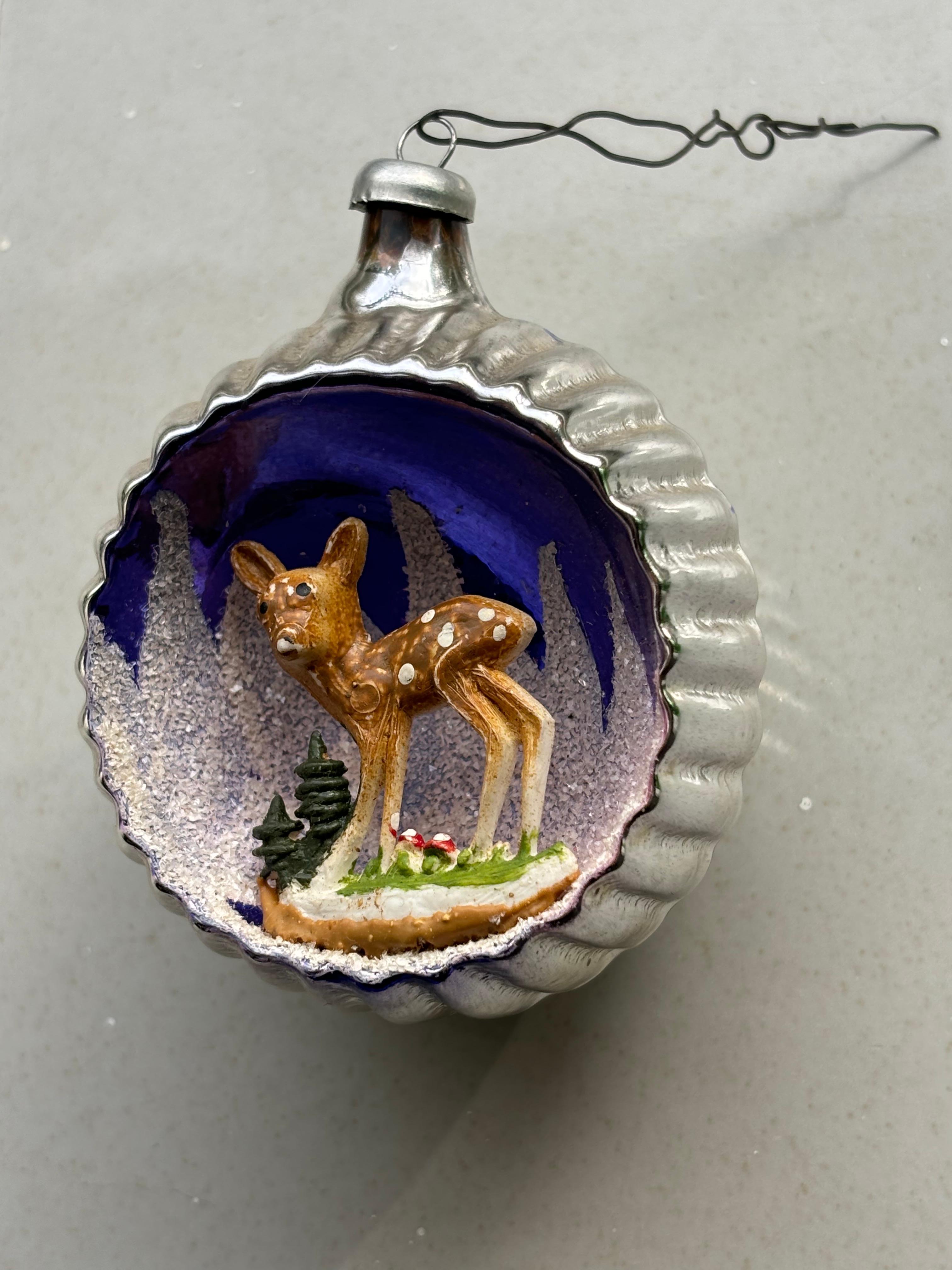 20th Century Vintage Diorama Christmas Ornament, Italy. For Sale