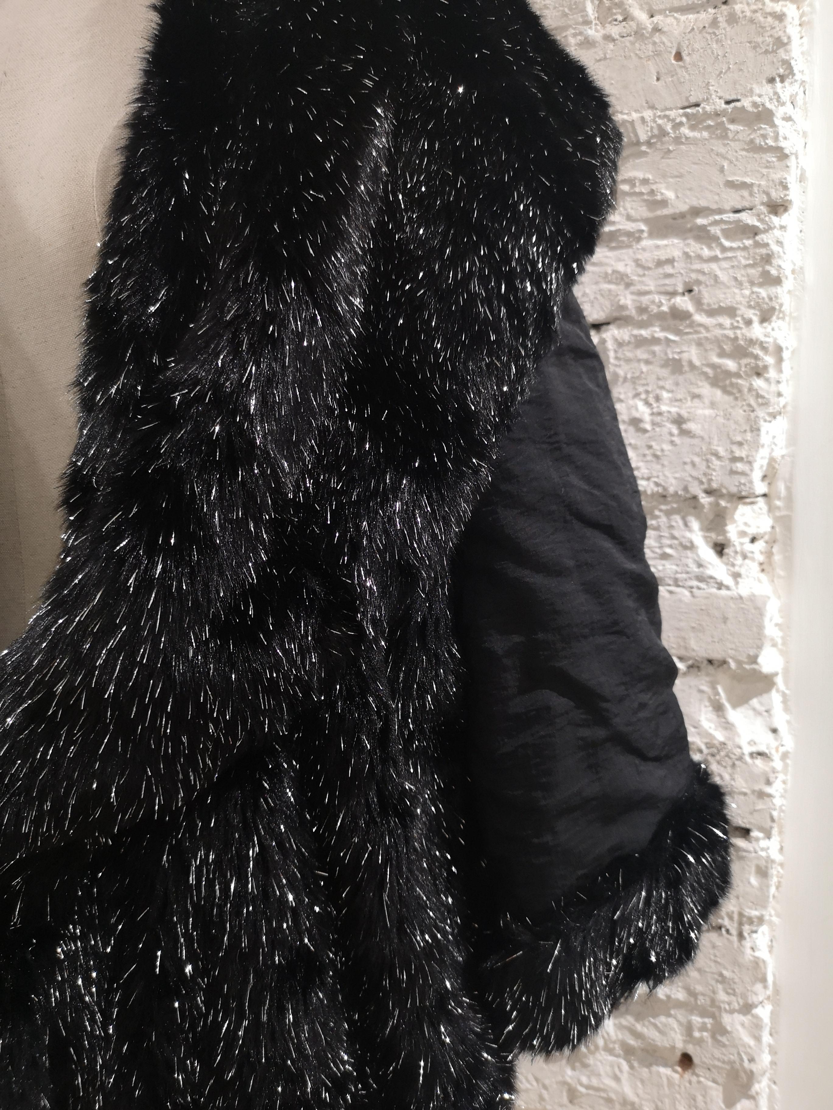 Vintage Dirada black silver faux fur coat  In Good Condition In Capri, IT
