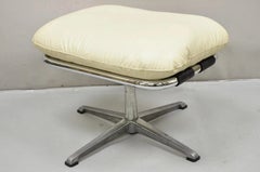 Vintage Directional Mid Century Modern Aluminium Basis Drehbar Ottoman