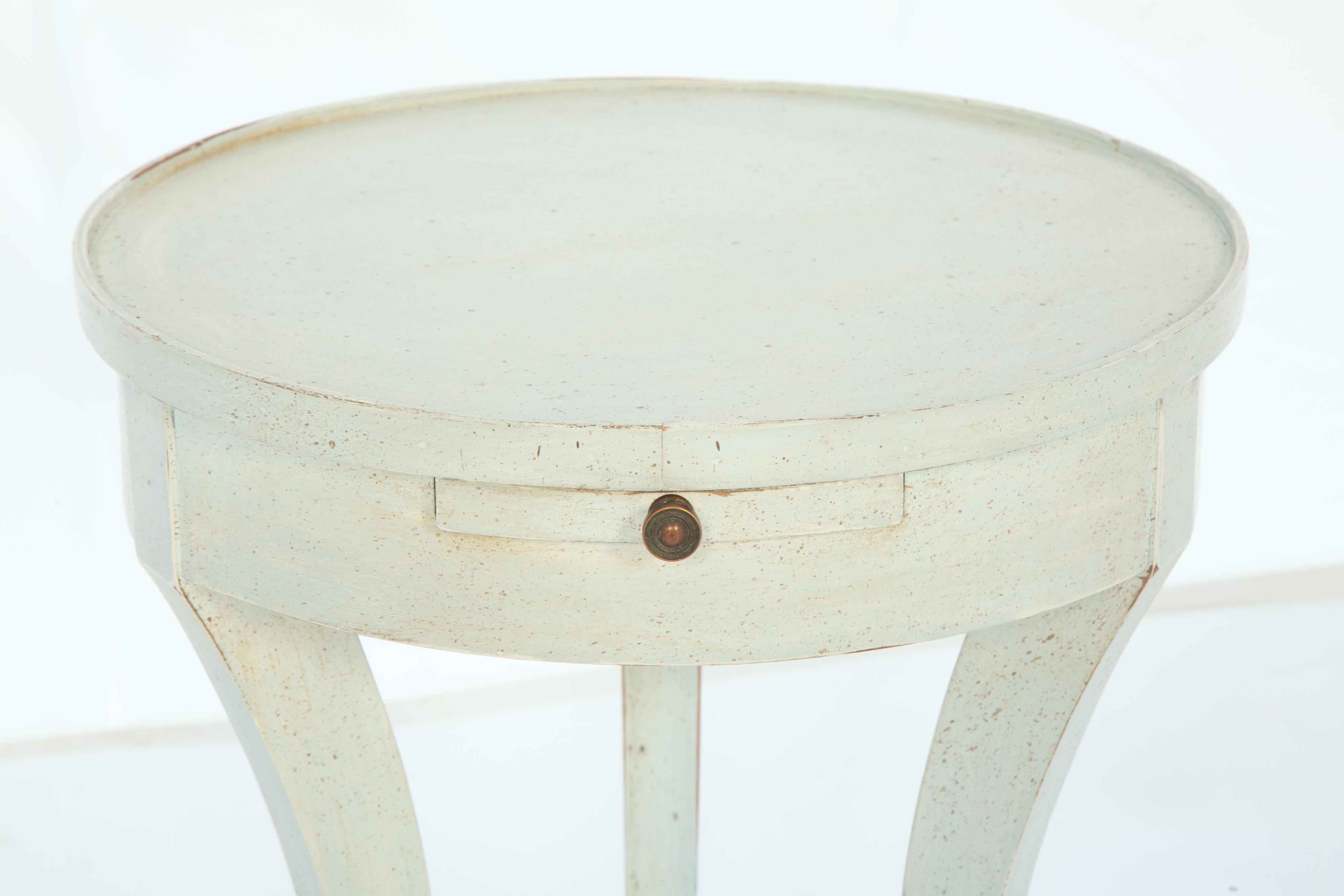 Vintage Directoire Style Painted Accent Table with Slide In Good Condition For Sale In West Palm Beach, FL