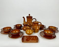 Véritable poterie de service St Clement, 66 pièces, France