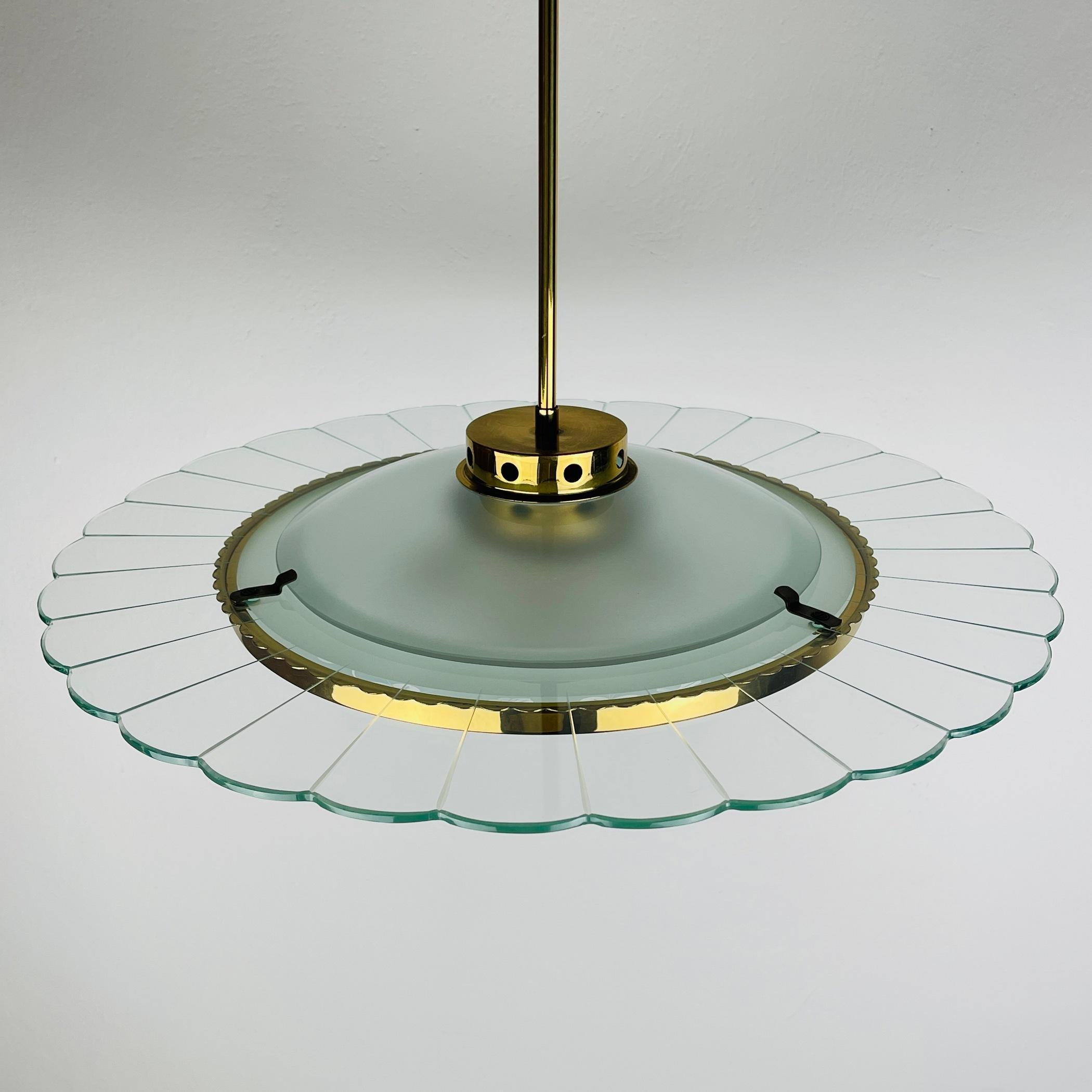 Vintage disk chandelier  by Pietro Chiesa for Fontana Arte, Italy 1940s  For Sale 6