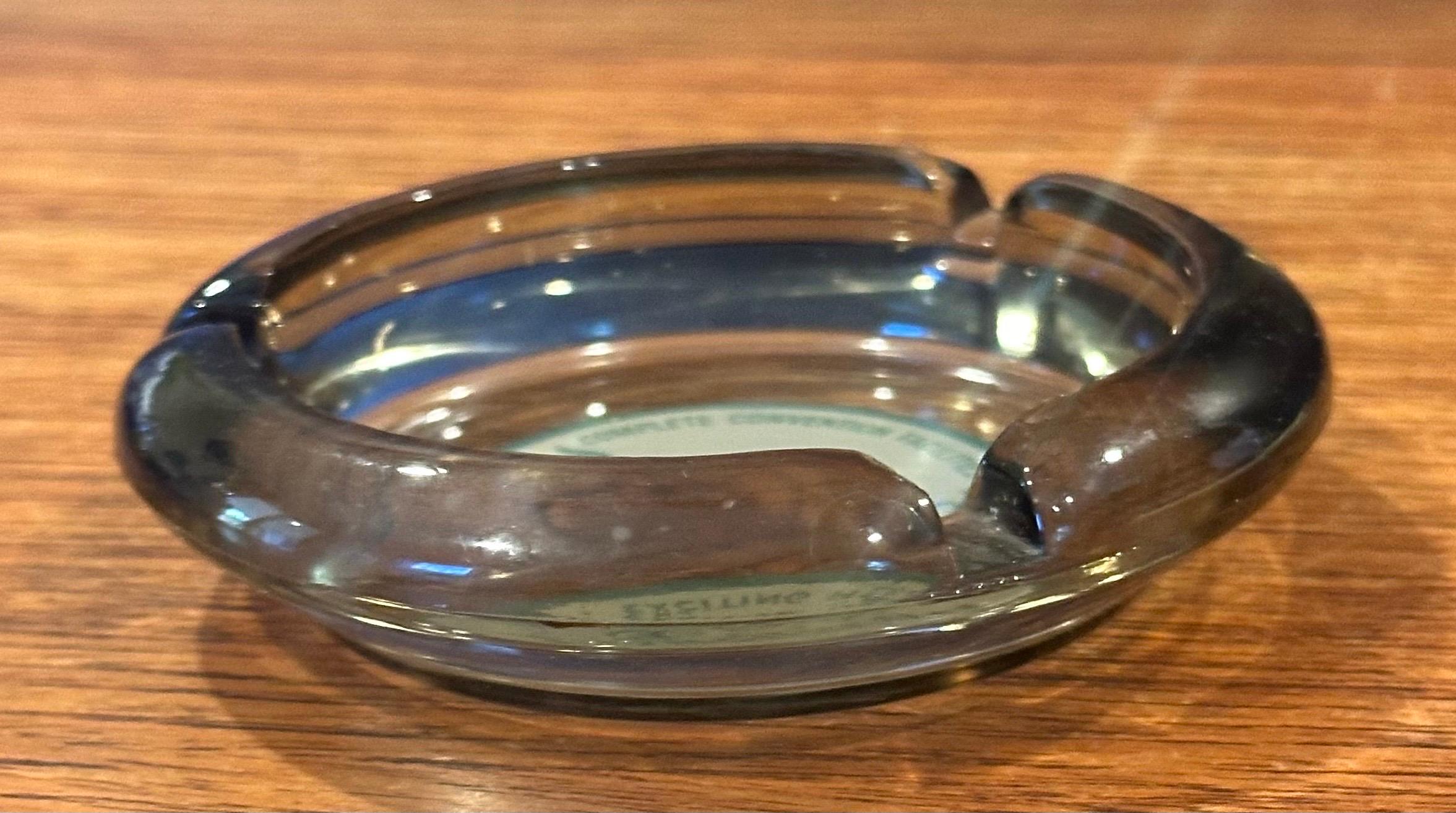 Cenicero de cristal vintage del Hotel Disneyland en Bueno estado para la venta en San Diego, CA