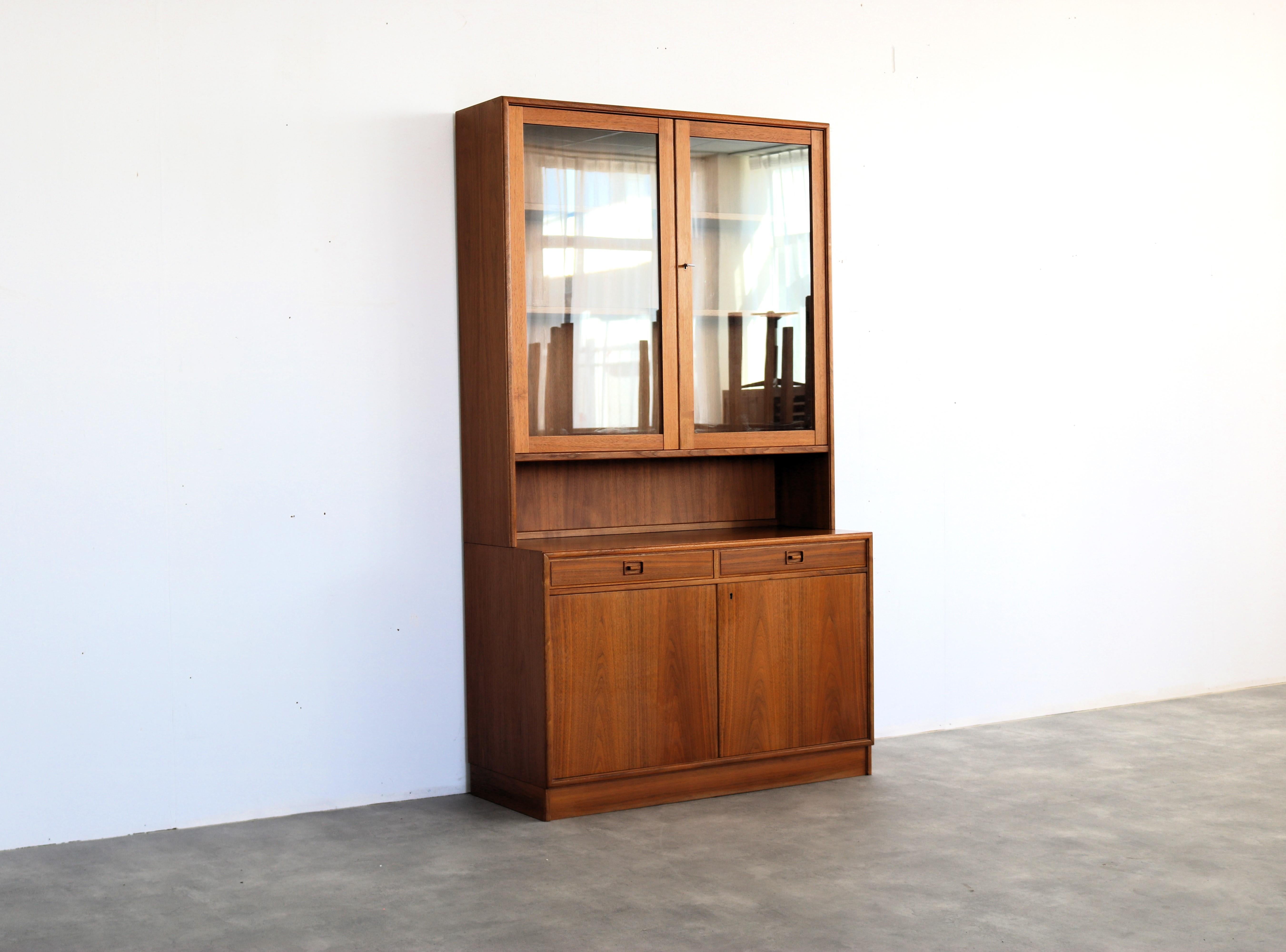 hängeschrank vintage