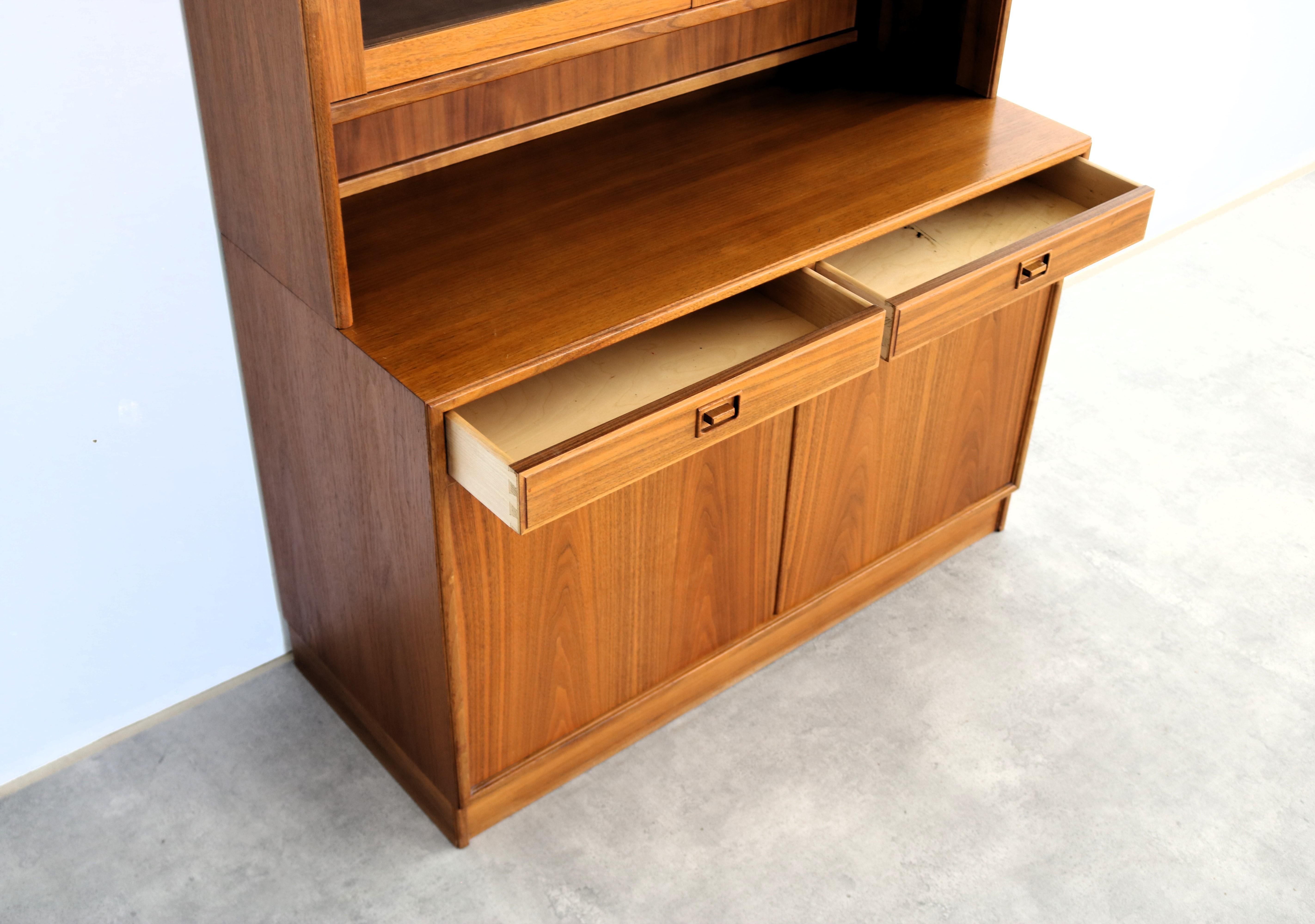 Vintage-Vitrine  Hängeschrank  Oberschrank  60's (Glas)