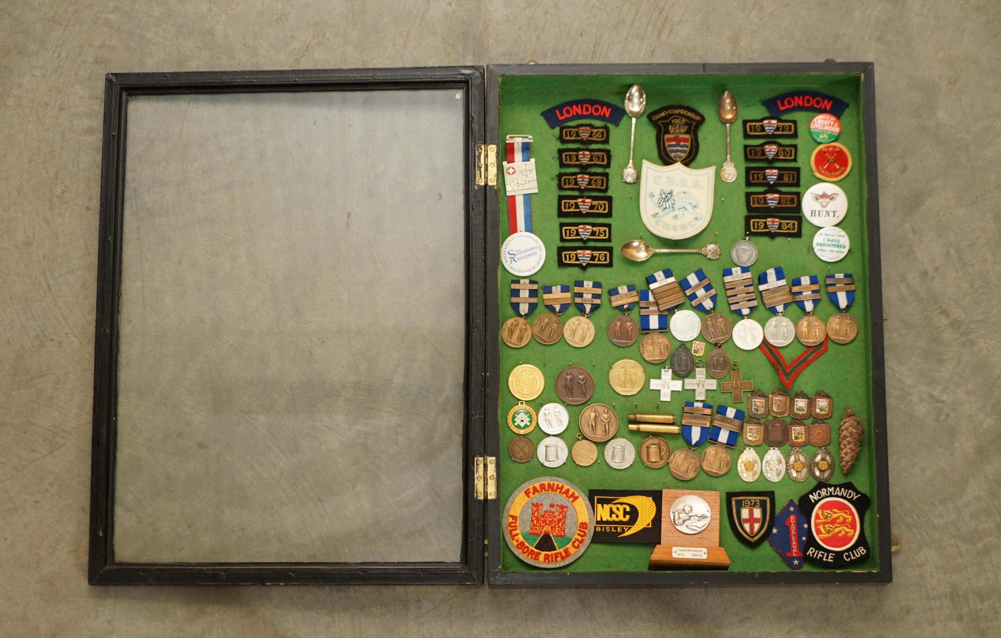 VINTAGE DISPLAY CASE FULL OF SHOOTiNG SNIPER MEDALS AND AWARDS MUST SEE PIECE For Sale 11
