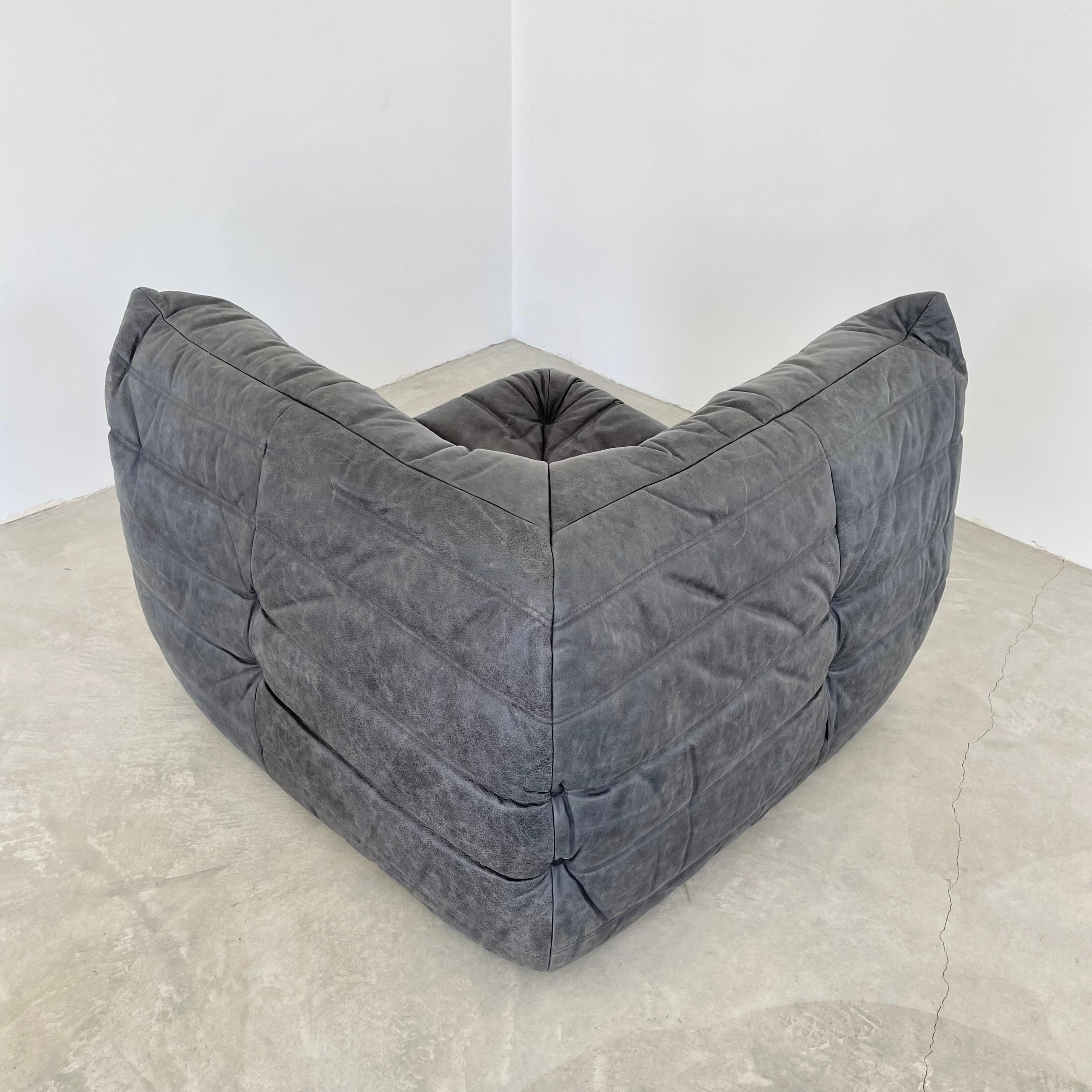 Vintage Distressed Black Leather Togo Set by Ligne Roset 5