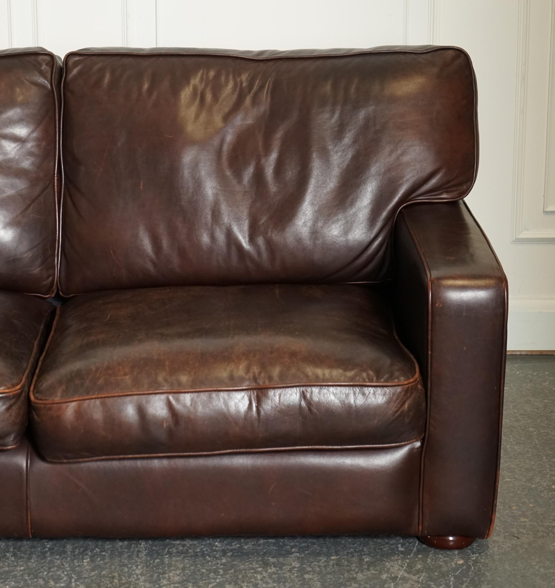 SOFÁ DE DOS A TRES PLAZAS EN CUERO MARRÓN DISTRESSED ViNTAGE Hecho a mano en venta