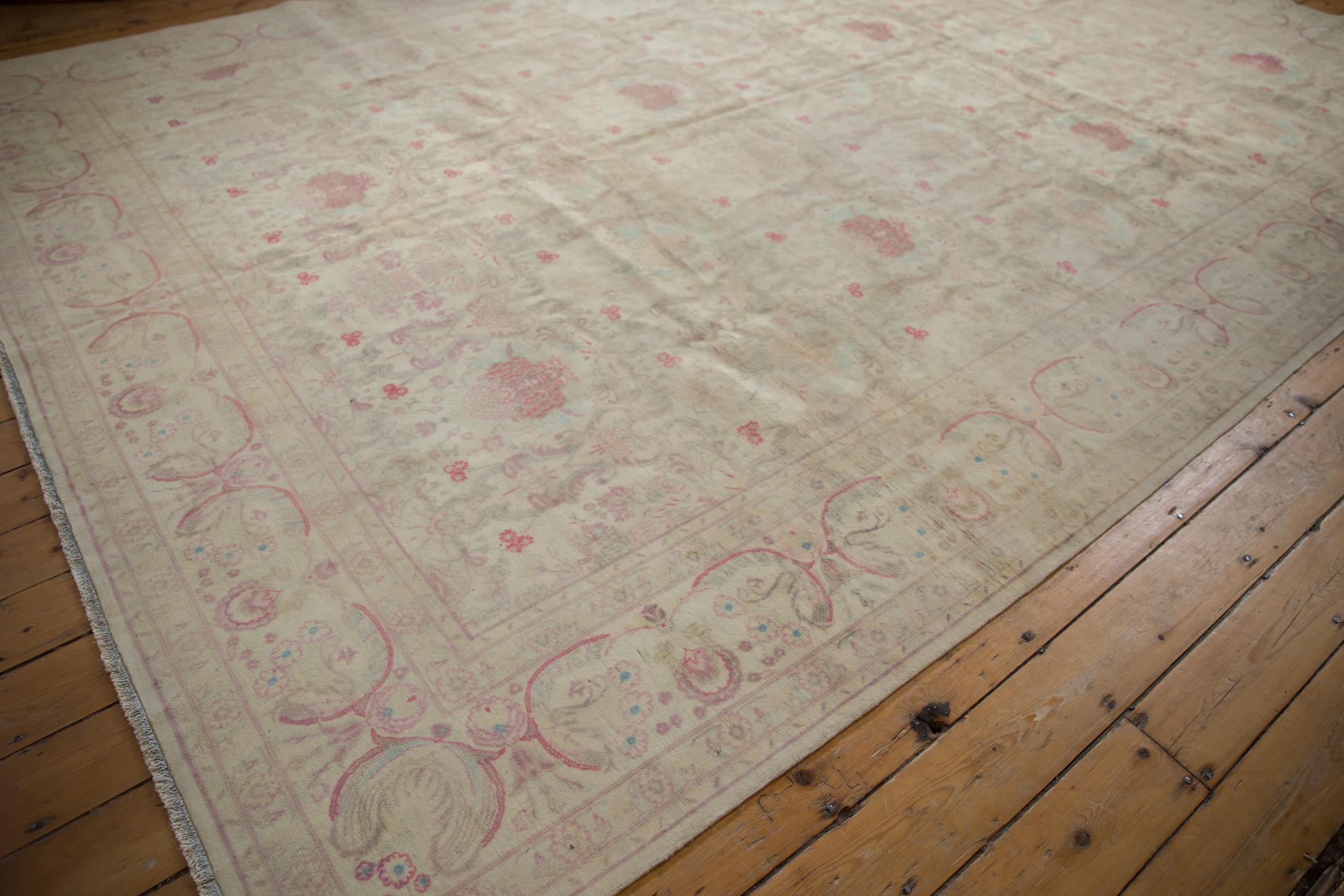 Bulgarischer Kerman Design-Teppich im Vintage-Stil im Used-Look im Angebot 6