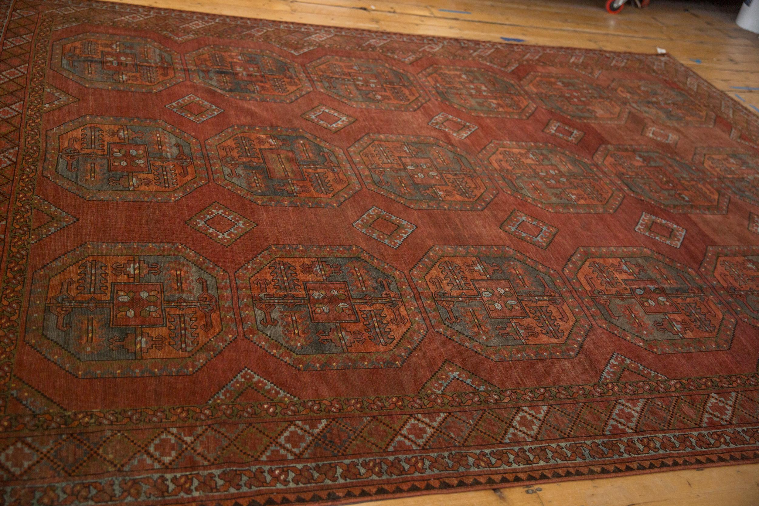 Tappeto Ersari invecchiato d'epoca In condizioni discrete in vendita a Katonah, NY