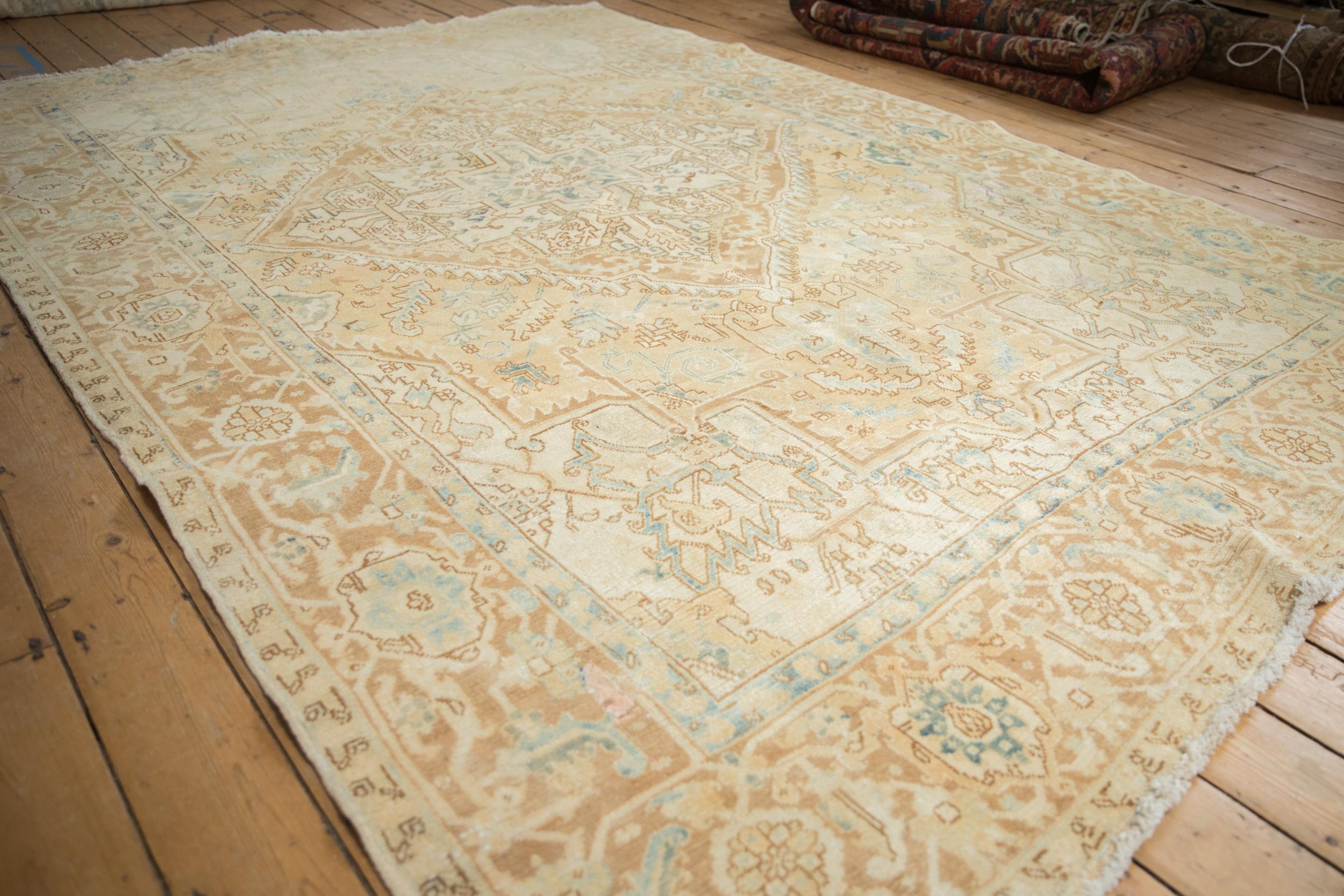 Vintage Distressed Heriz-Teppich (Handgeknüpft) im Angebot