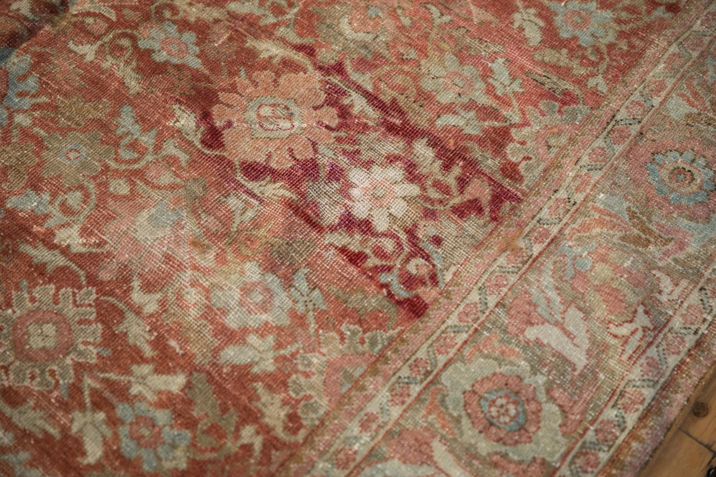 Vintage Distressed Mahal-Teppich (Handgeknüpft) im Angebot