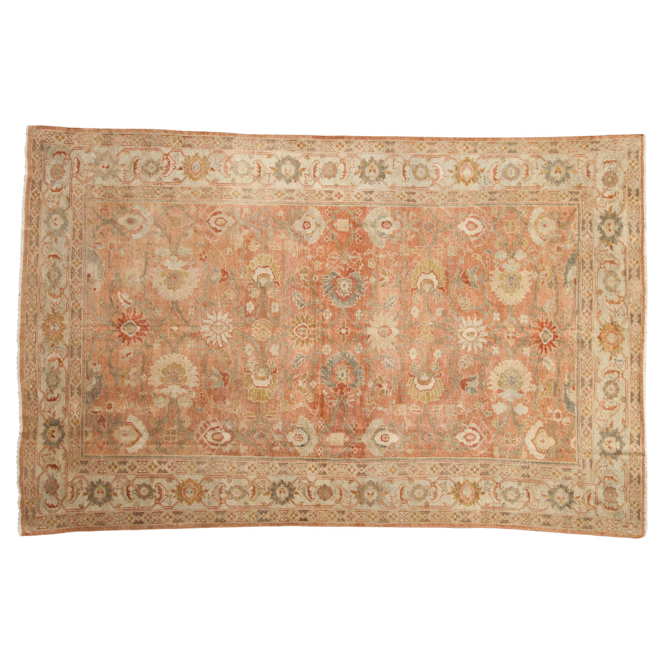 Vintage Distressed Mahal Carpet