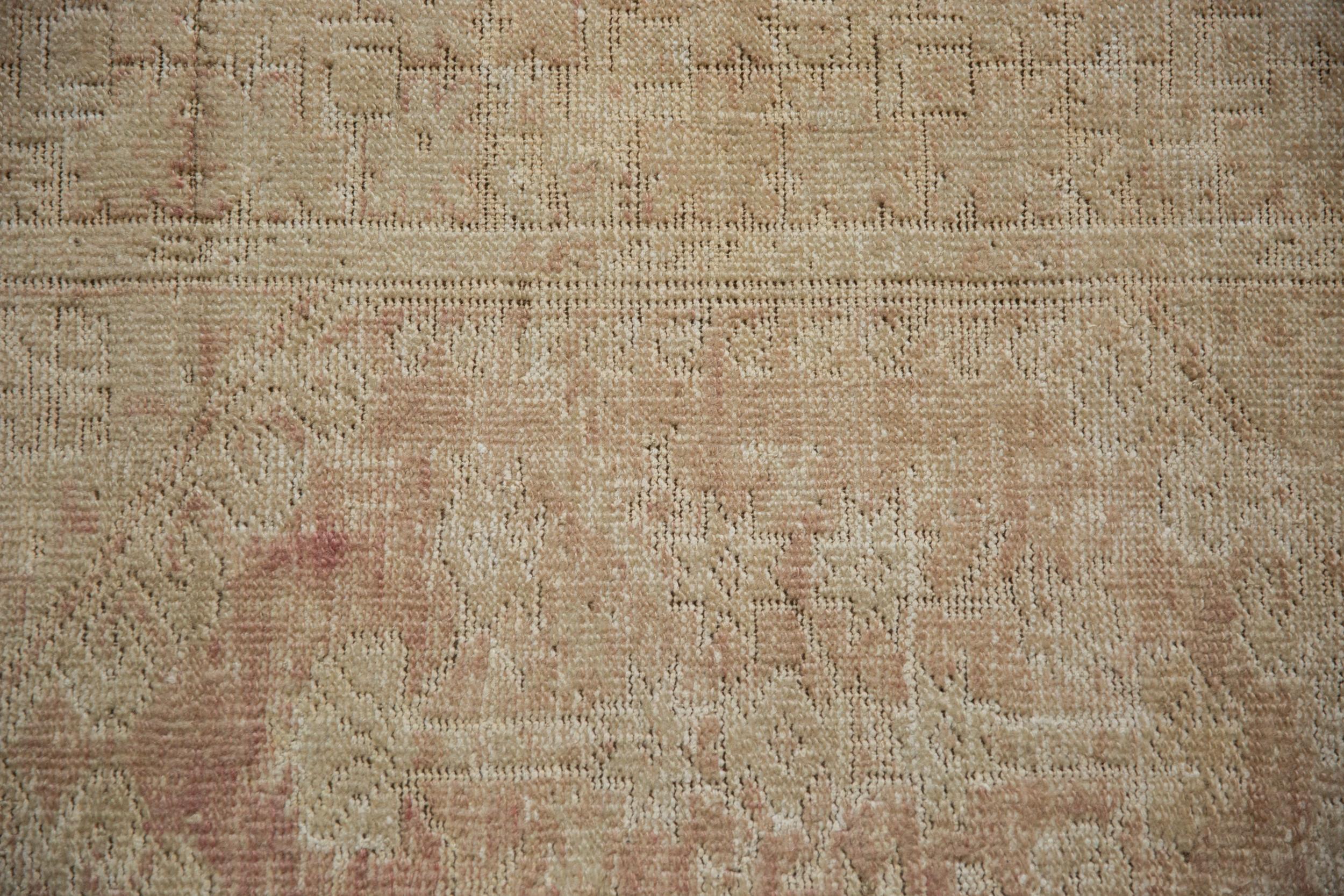 Altro Tappeto Vintage Distressed Melas in vendita