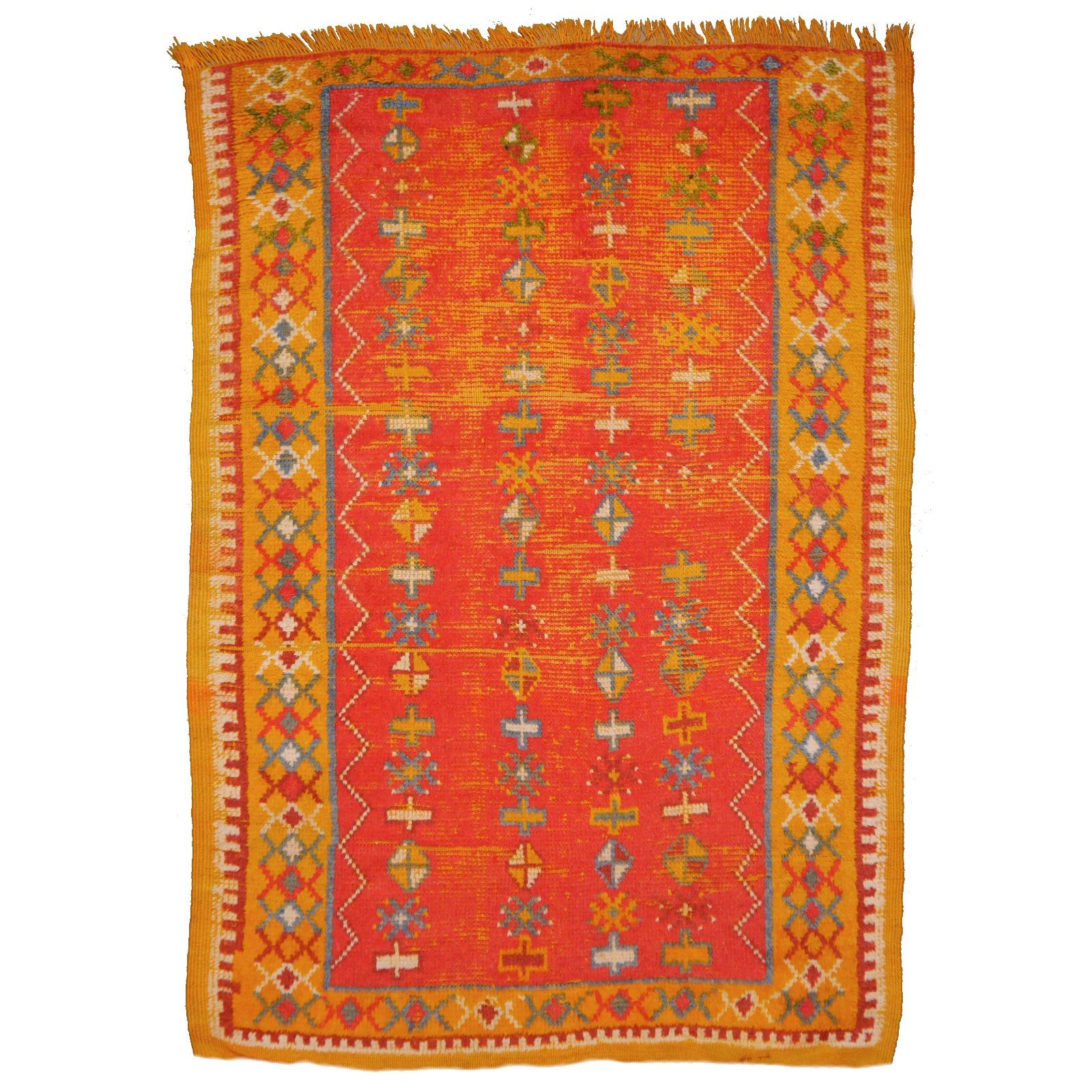 Wool Vintage Distressed Mid-Century North African Berber Rug Industrial look For Sale