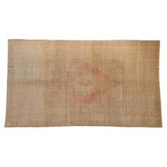 Oushak-Teppich im Used-Look im Vintage-Stil