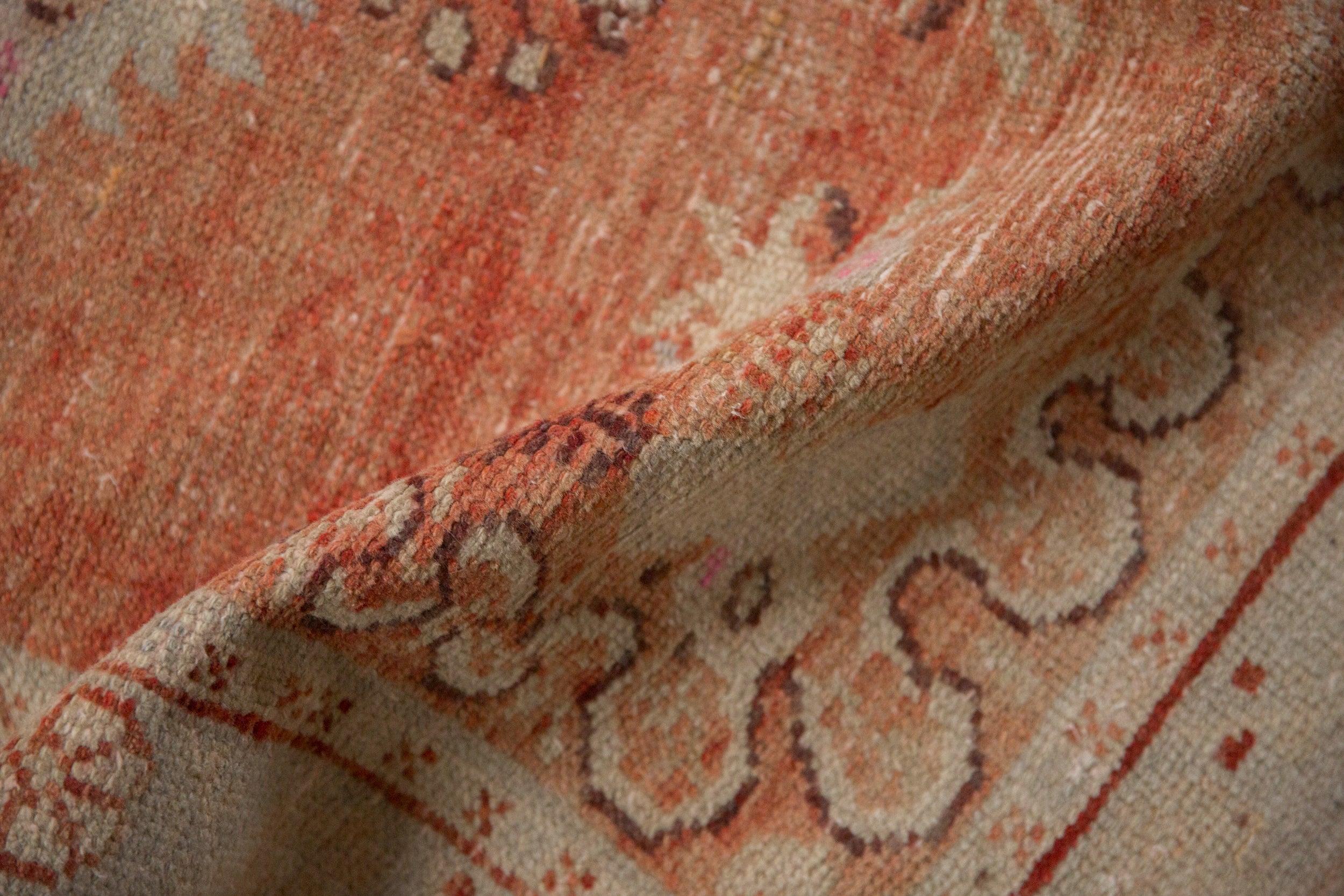 Annodato a mano Tappeto Oushak Vintage Distressed Runner in vendita