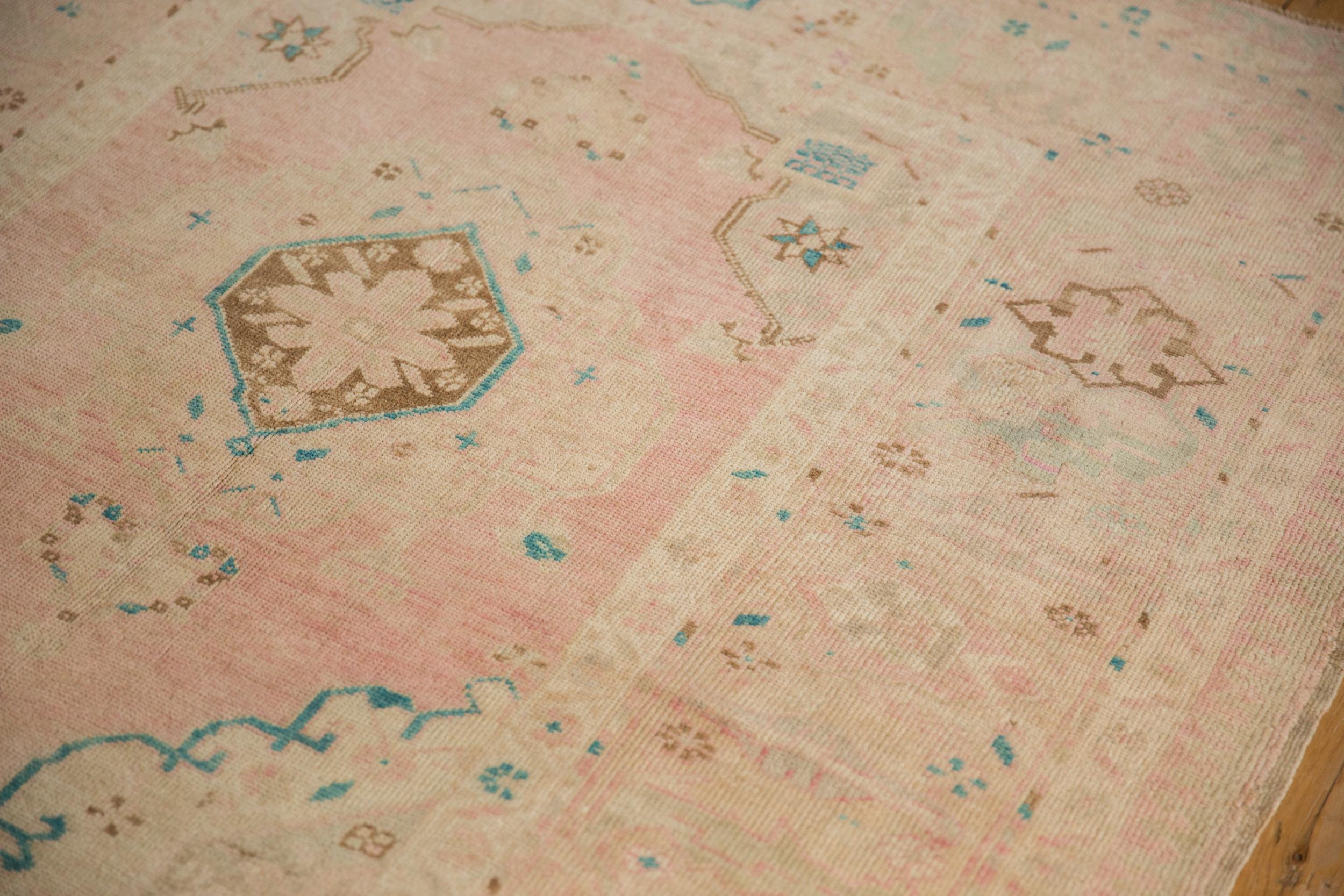 Lana Tappeto Oushak Vintage Distressed Runner in vendita