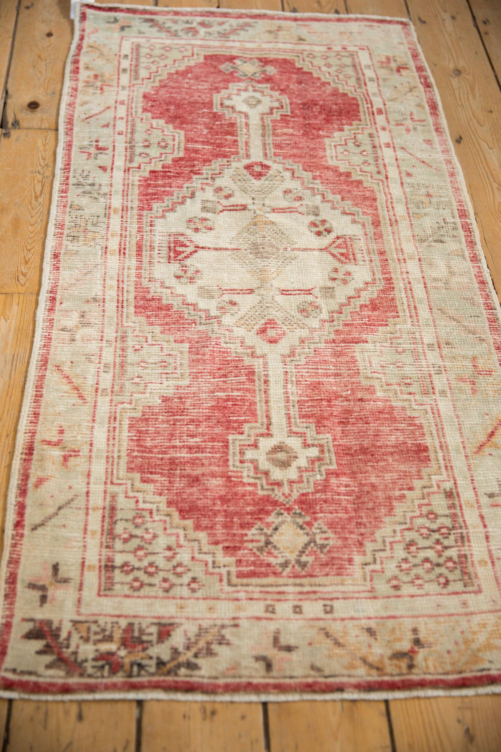 Tappeto Oushak Vintage Distressed Runner in vendita 1