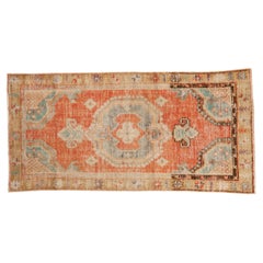 Vintage Distressed Oushak Teppich Läufer