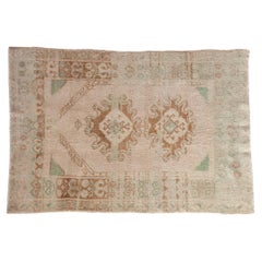 Vintage Distressed Oushak Quadratischer Teppich