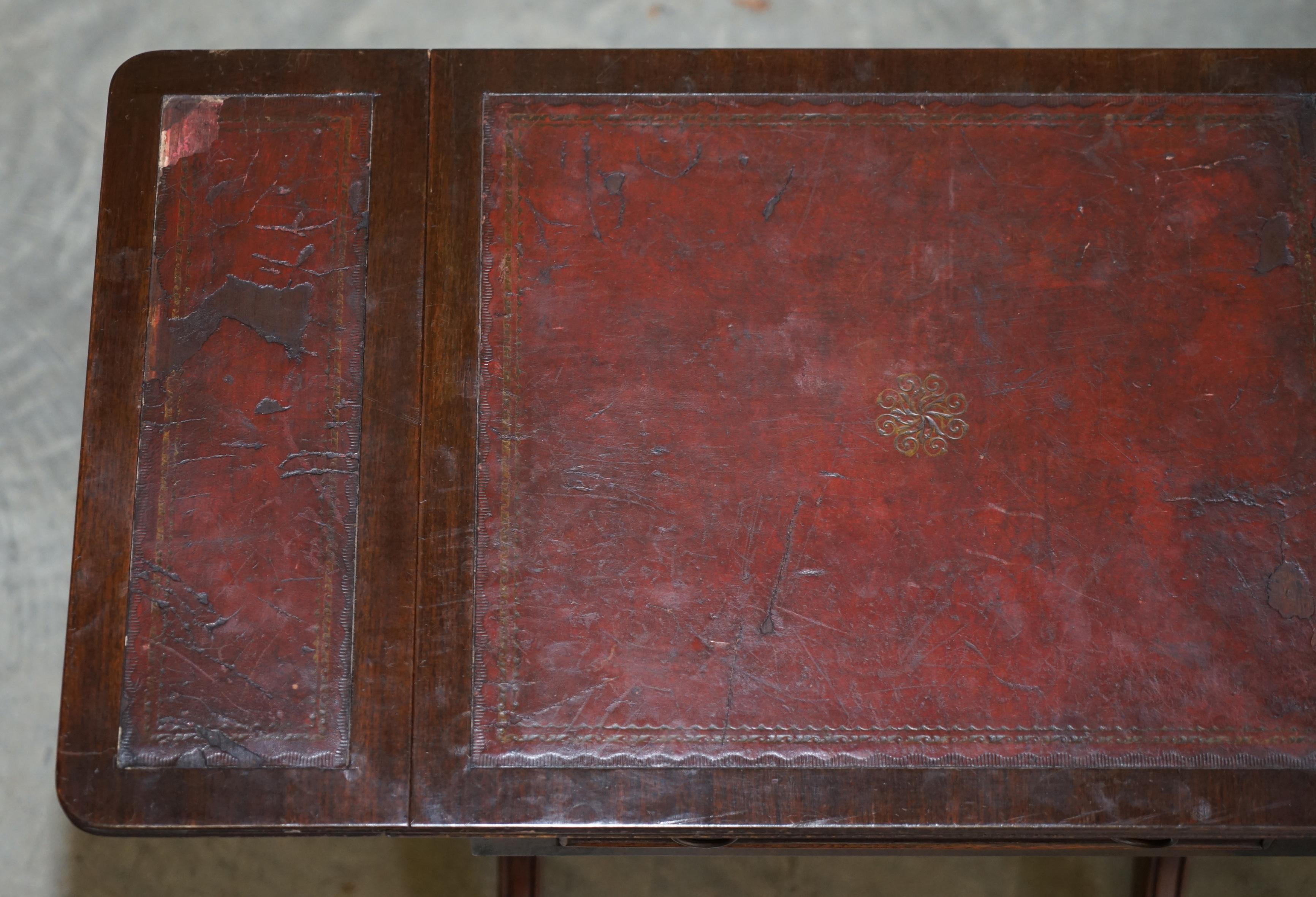 Vintage Distressed Oxblood Leather Side Table Extending Top Great Games Table 10